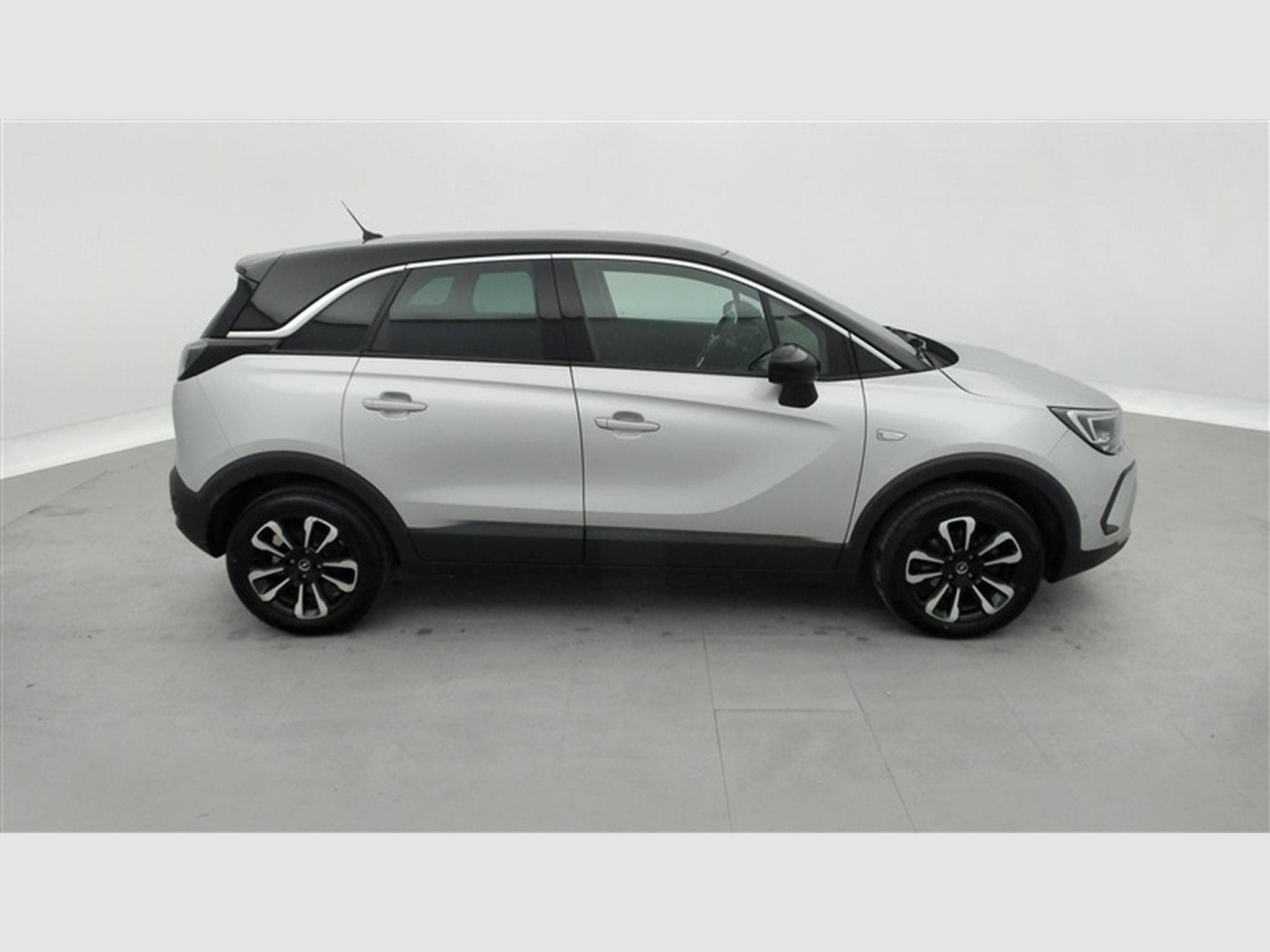 Opel Crossland 1.2 Turbo Ultimate NAVI / FULL LED / PDC AV-AR (2024) - Photo 24