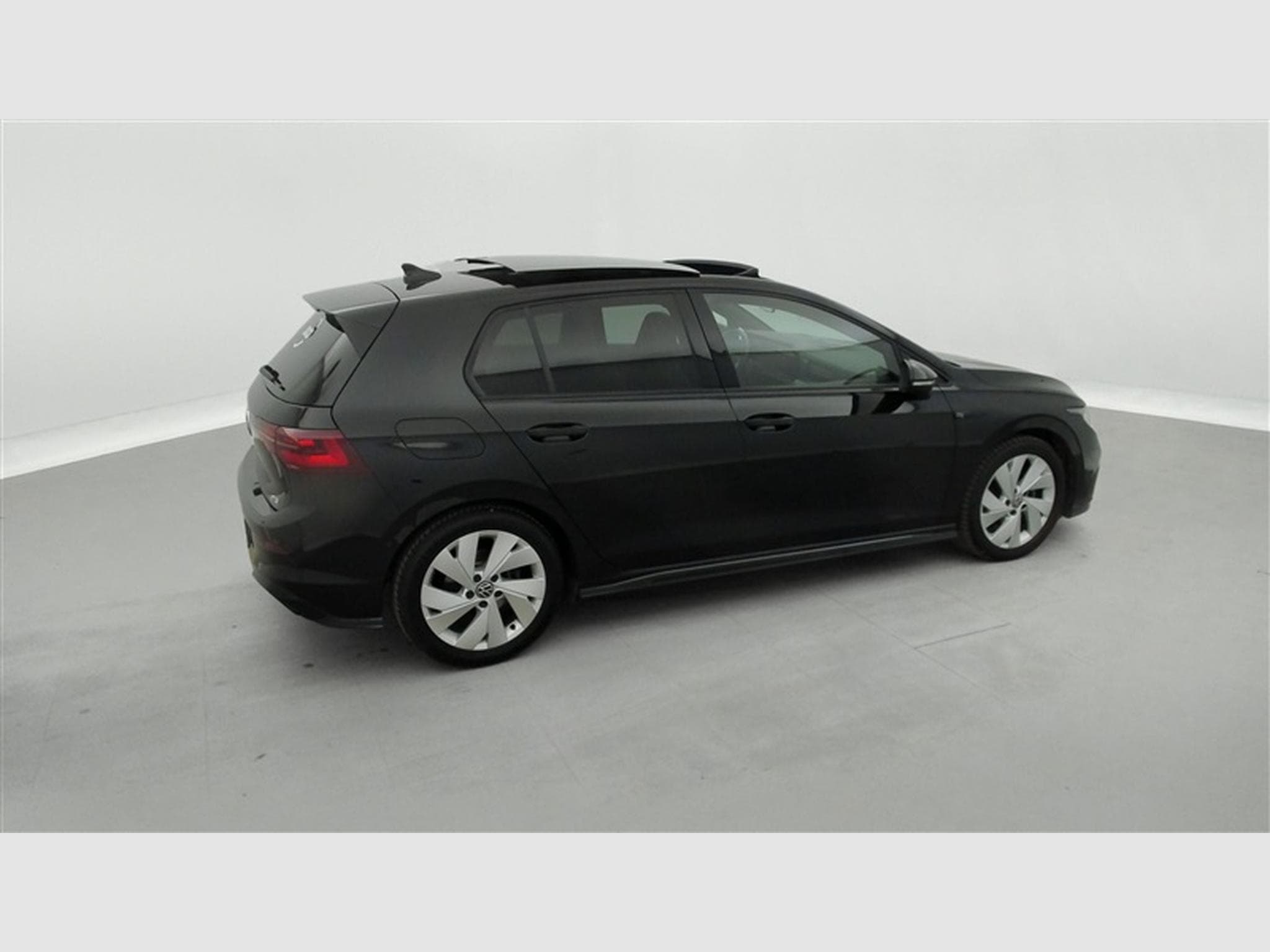 VW Golf 1.5 eTSI 150cv DSG R-Line NAVI / FULL LED / TOIT PANO / CAM (2024) - Photo 25