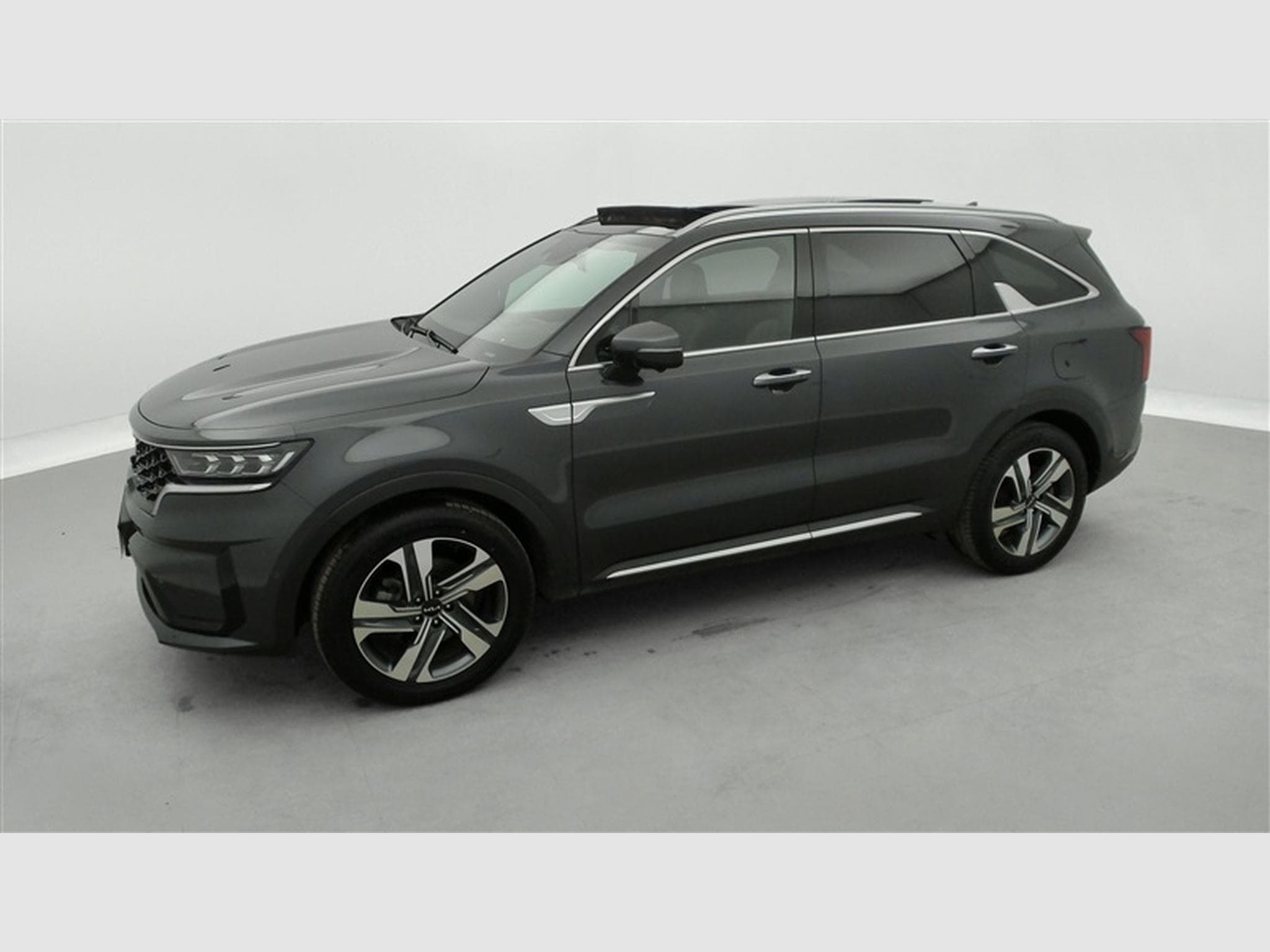 Kia Sorento HEV 1.6 TGI AWD Pulse 7pl CLIM/NAVI/CAMERA (2025) - Photo 23