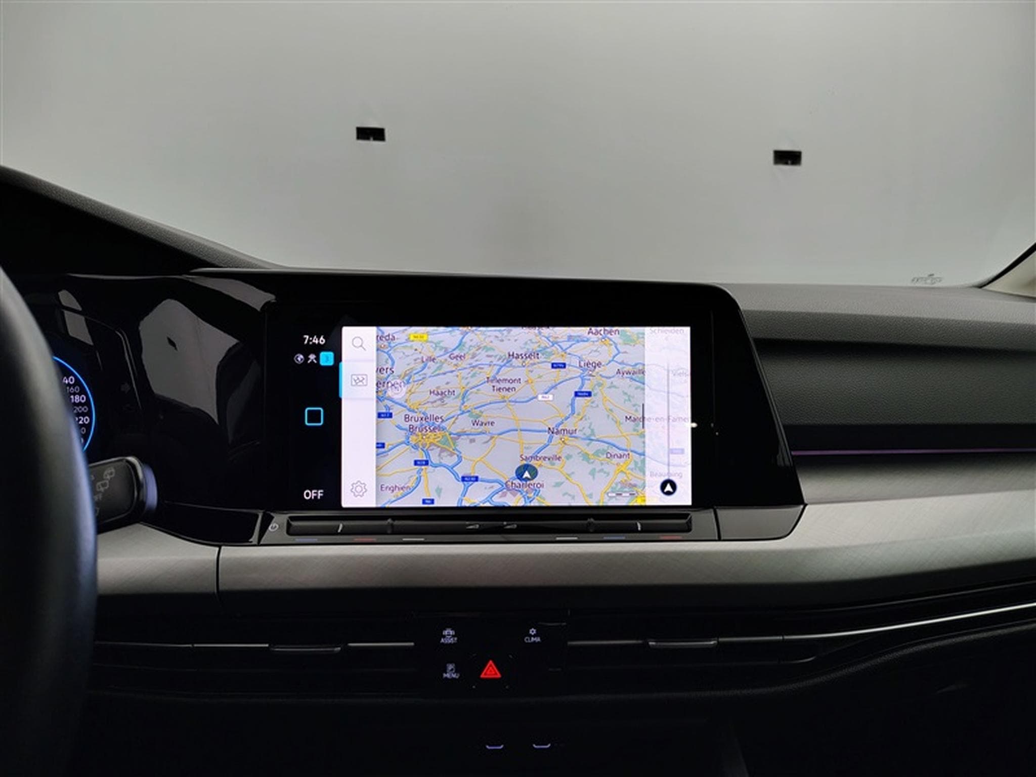 VW Golf Golf SW 1.0 TSI Life Navi Cockpit / Led / PDC+Caméra (2022) - Photo 11