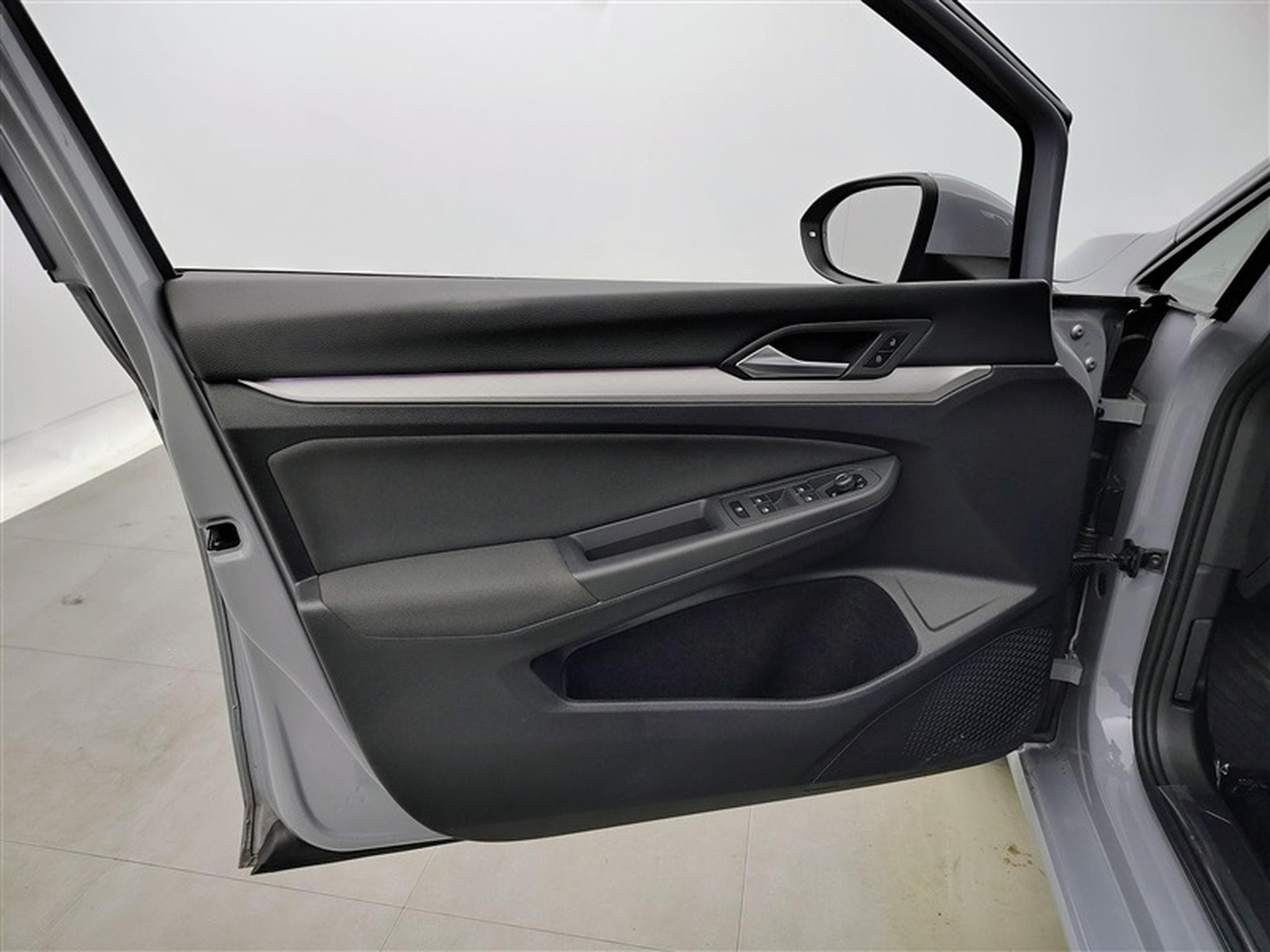 VW Golf Golf SW 1.0 TSI Life Navi Cockpit / Led / PDC+Caméra (2022) - Photo 17