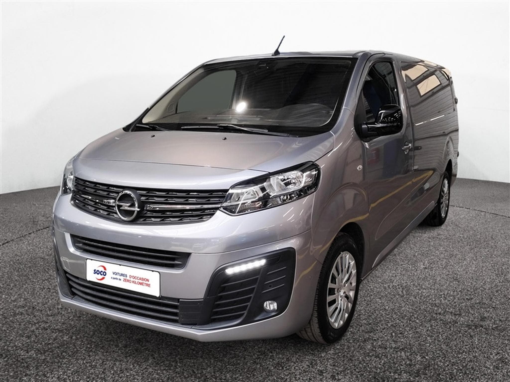 Opel Vivaro 2.0 TD 145cv AUTO L3H1 3pl. NAVI / CARPLAY / CAMERA (2023) - Photo 1