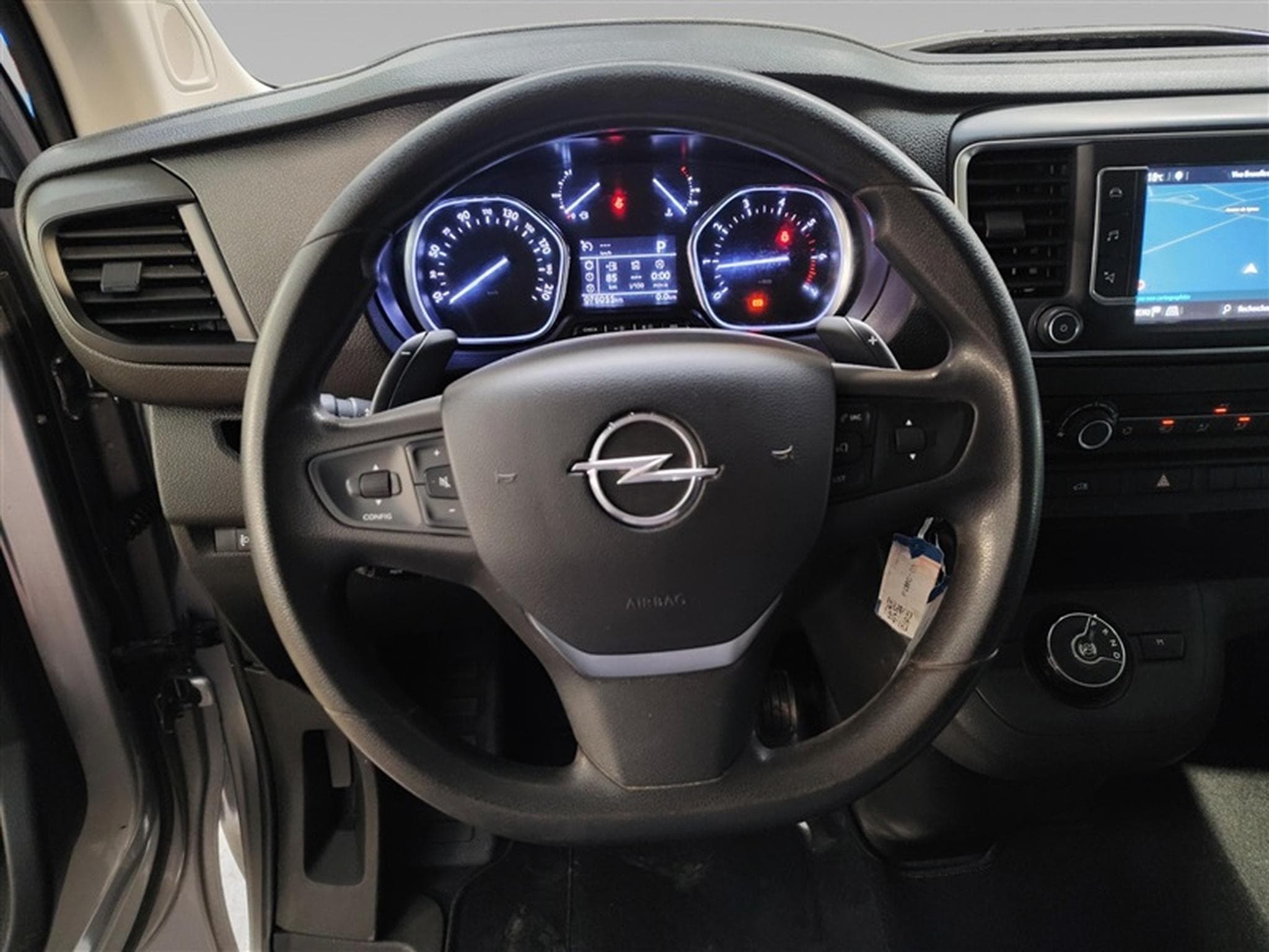 Opel Vivaro 2.0 TD 145cv AUTO L3H1 3pl. NAVI / CARPLAY / CAMERA (2023) - Photo 9