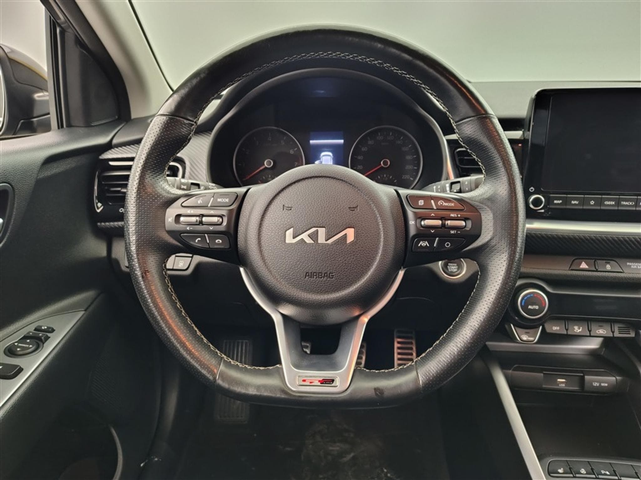 Kia Stonic 1.0 T GT Line ISG Navi/CarPlay/Caméra (2021) - Photo 8