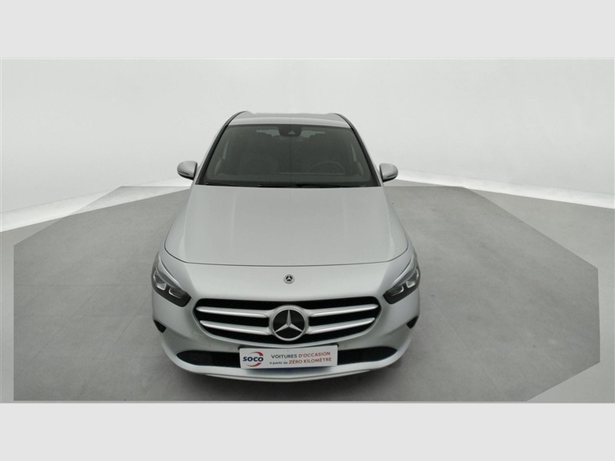 Mercedes B 180 Business Line CAM/CARPLAY/Attache rem (2023) - Photo 4