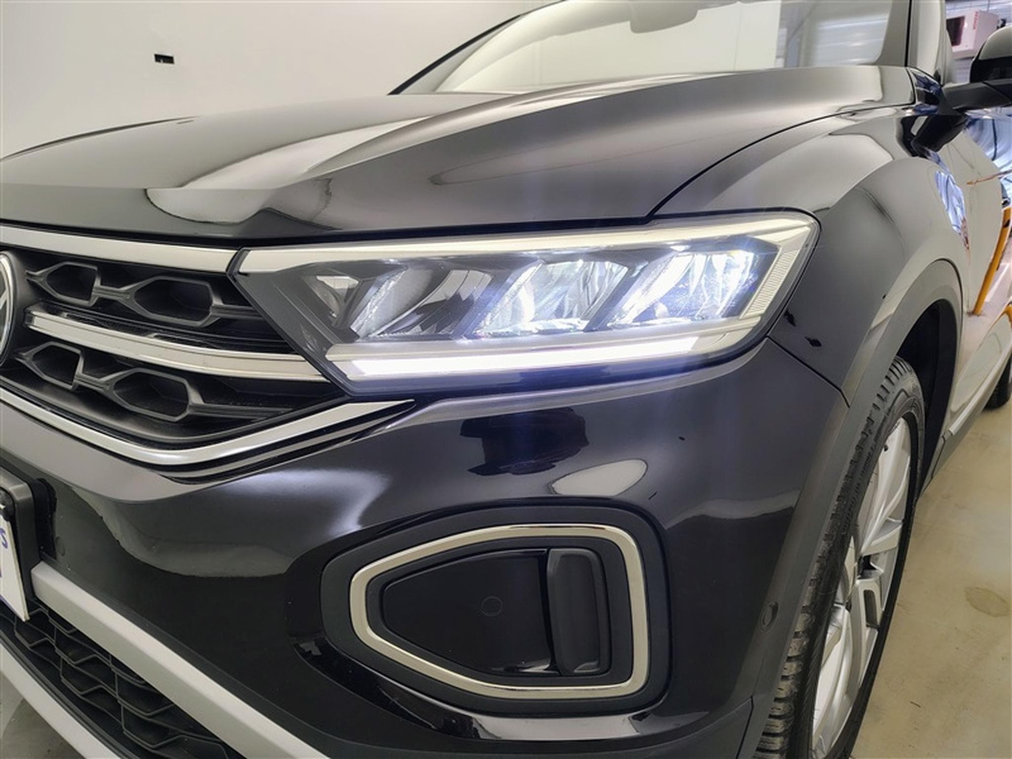 VW T-Roc 1.5 TSI ACT Style OPF DSG (2023) - Photo 15