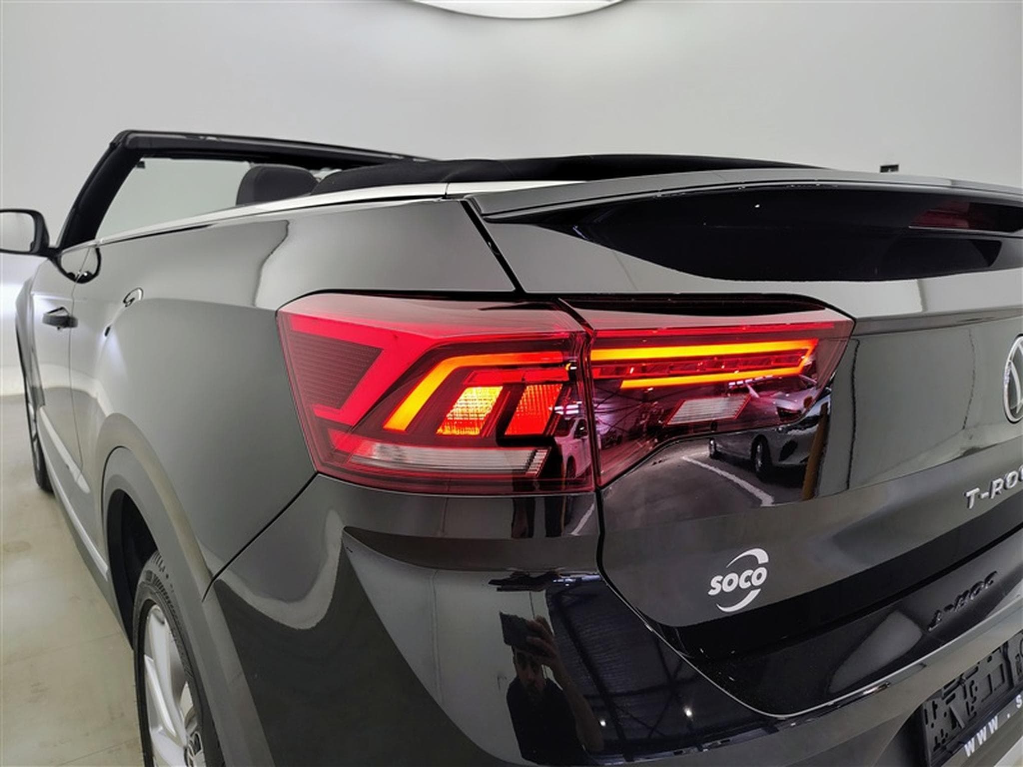 VW T-Roc 1.5 TSI ACT Style OPF DSG (2023) - Photo 16
