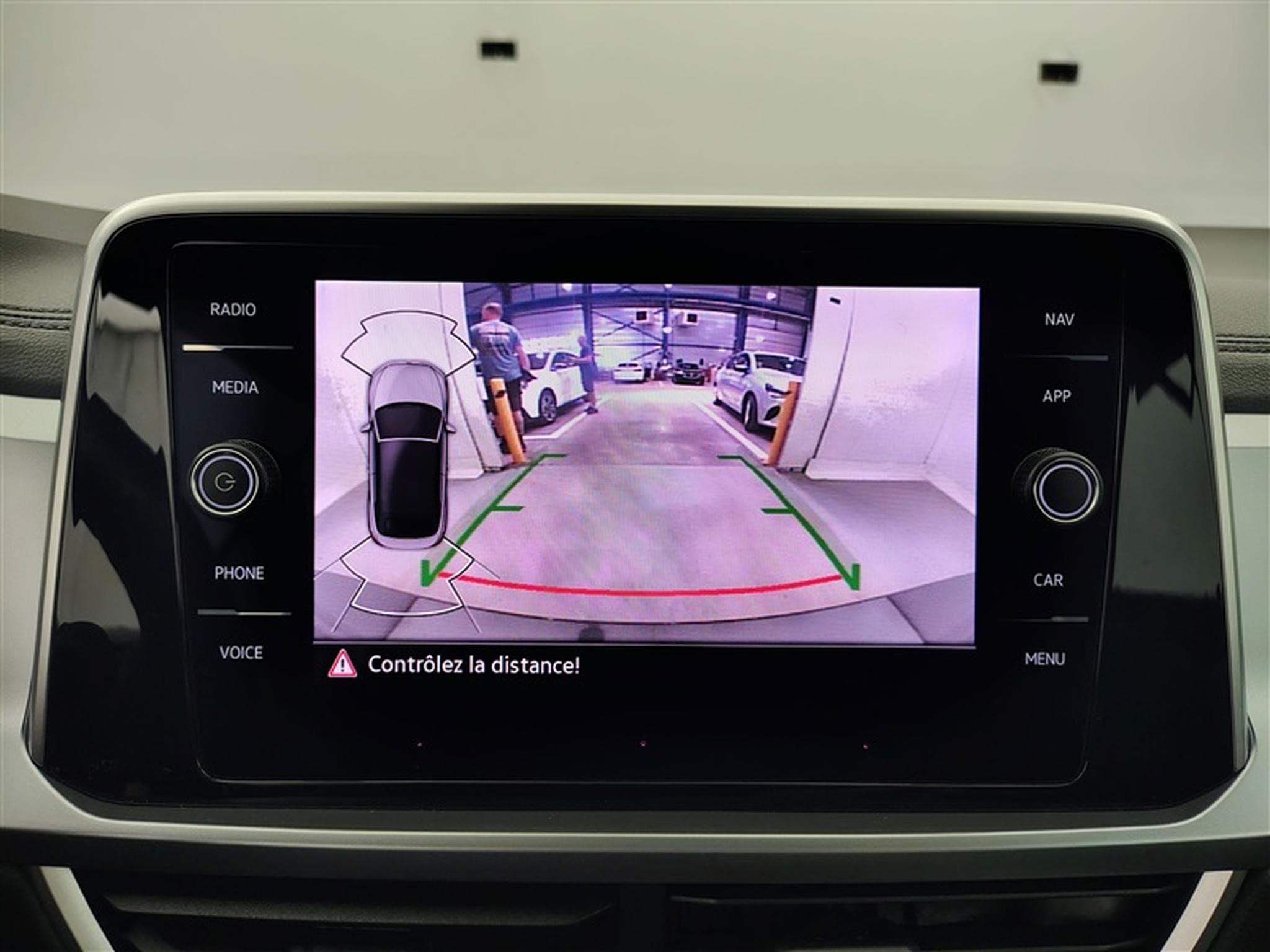 VW T-Roc 1.5 TSI ACT Style OPF DSG (2023) - Photo 18