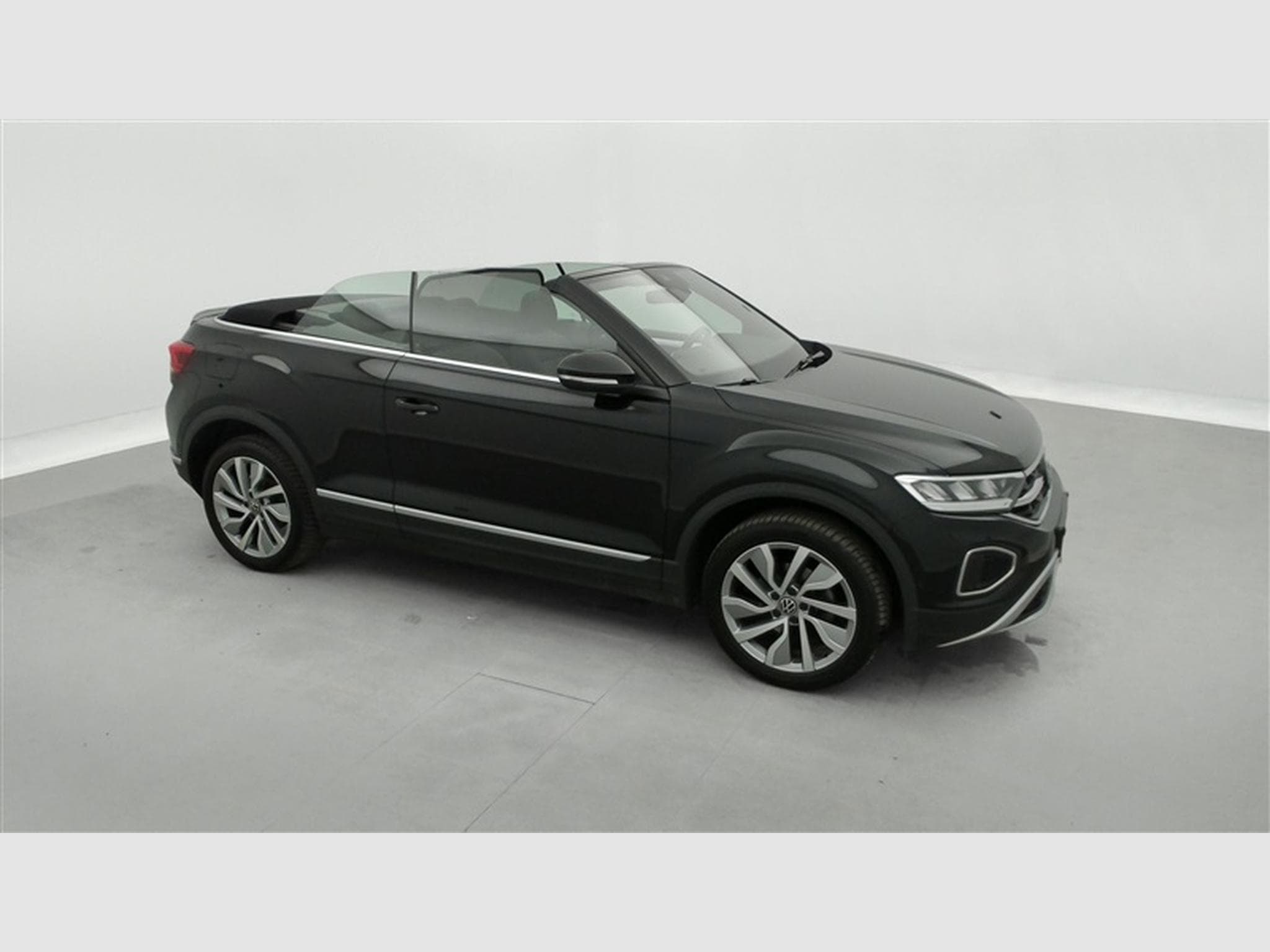 VW T-Roc 1.5 TSI ACT Style OPF DSG (2023) - Photo 24