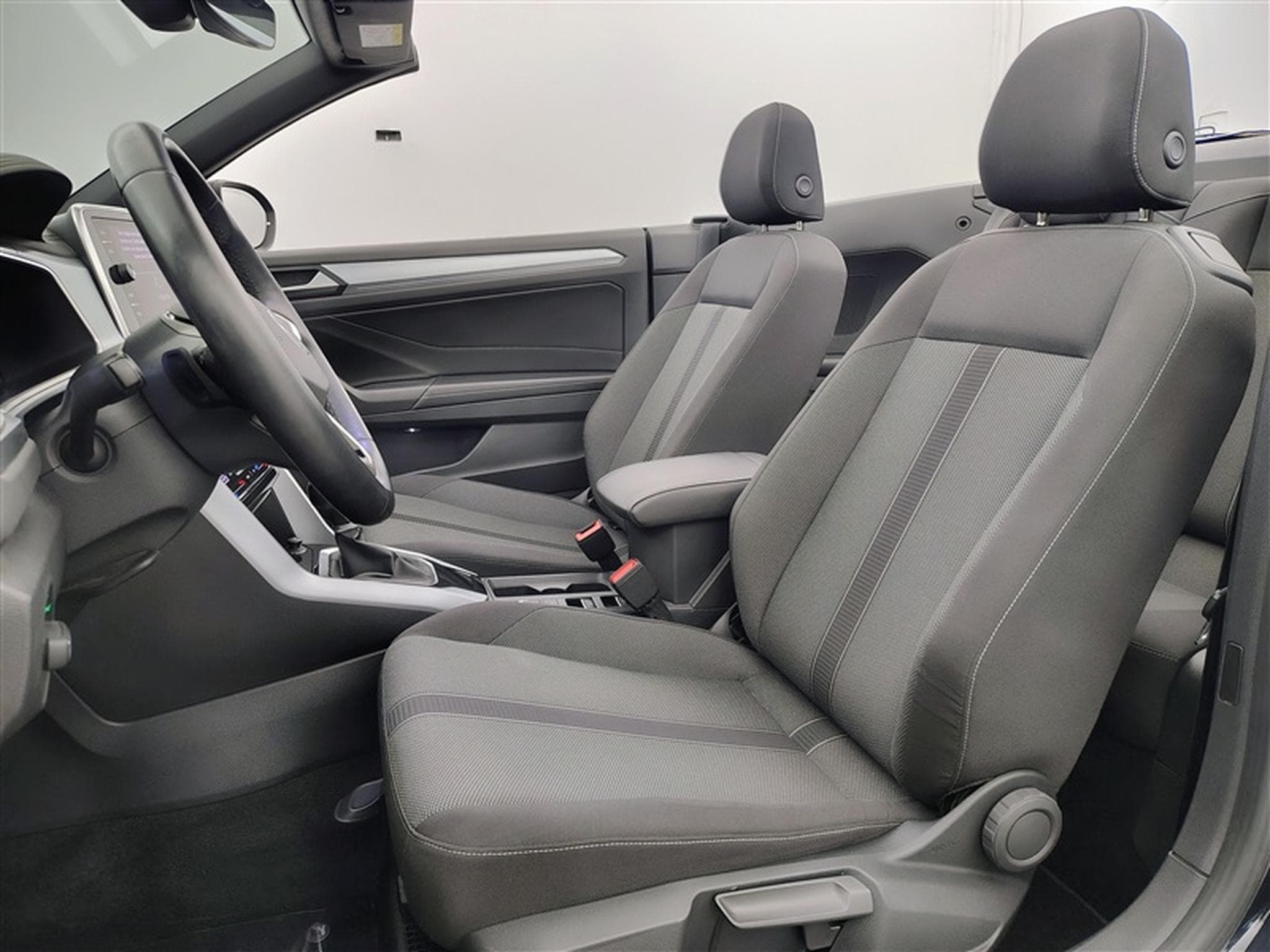 VW T-Roc 1.5 TSI ACT Style OPF DSG (2023) - Photo 7
