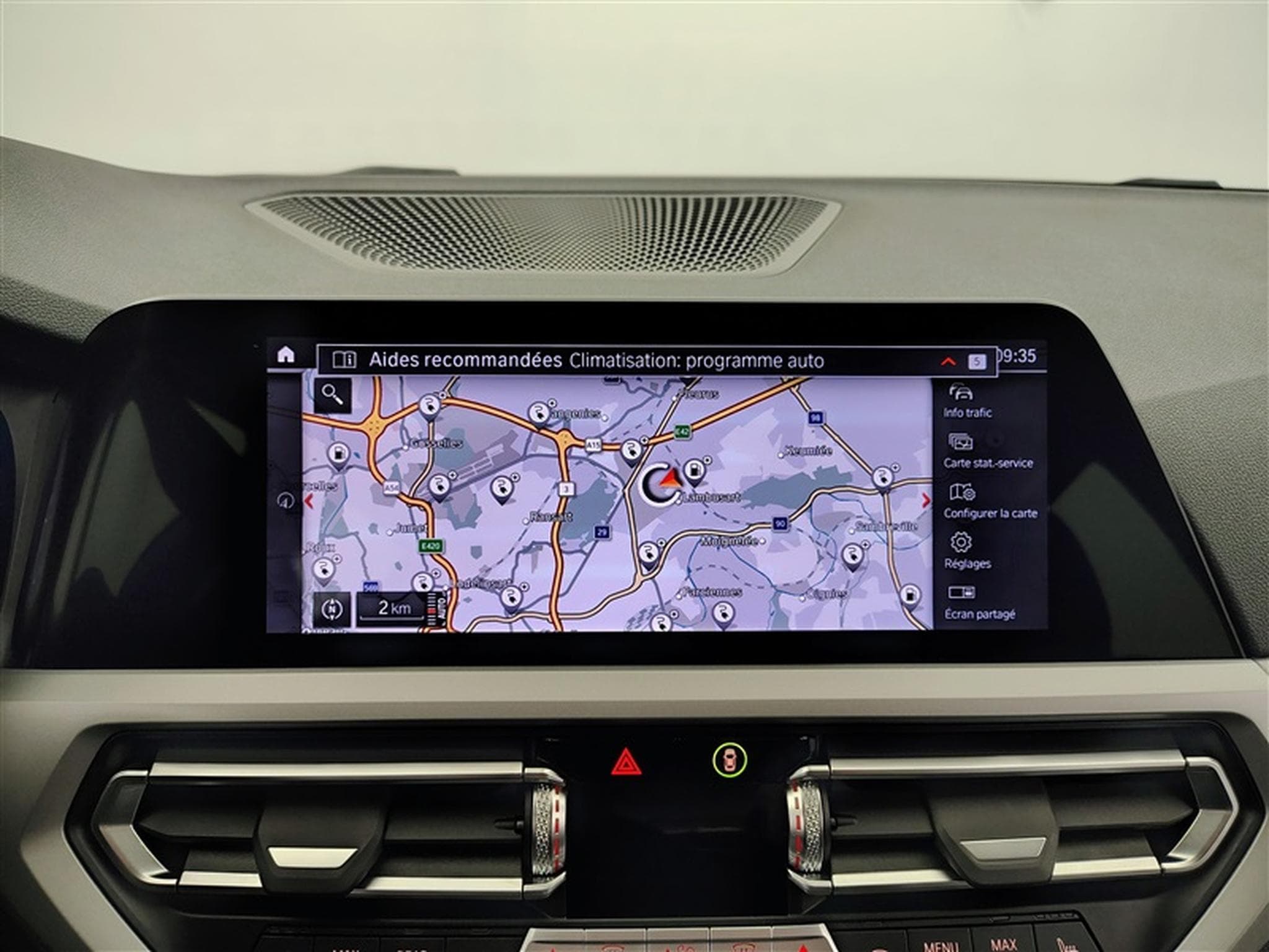 BMW 320 eA PHEV Cuir / Navi Cockpit / Led (2022) - Photo 11