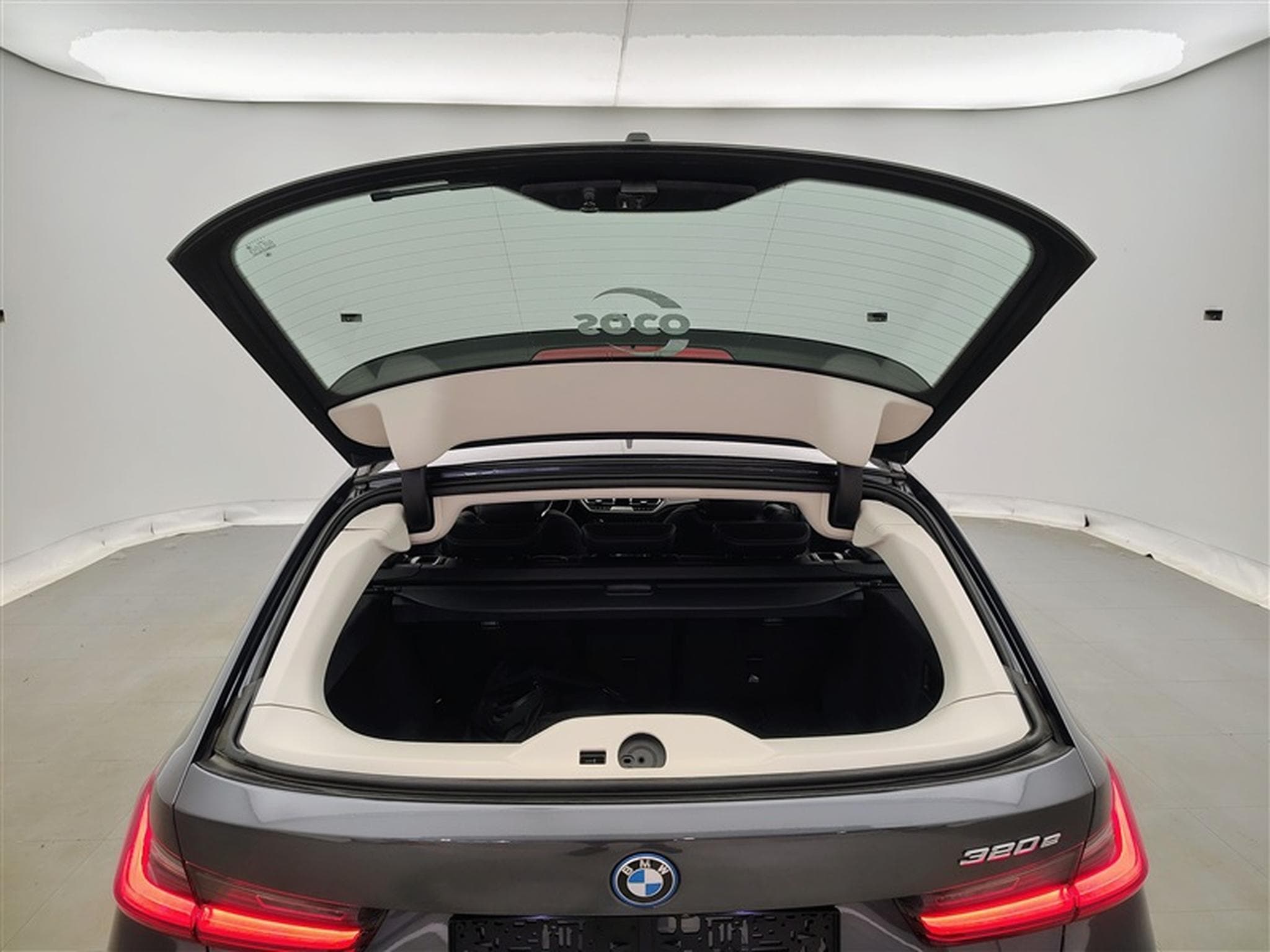 BMW 320 eA PHEV Cuir / Navi Cockpit / Led (2022) - Photo 19
