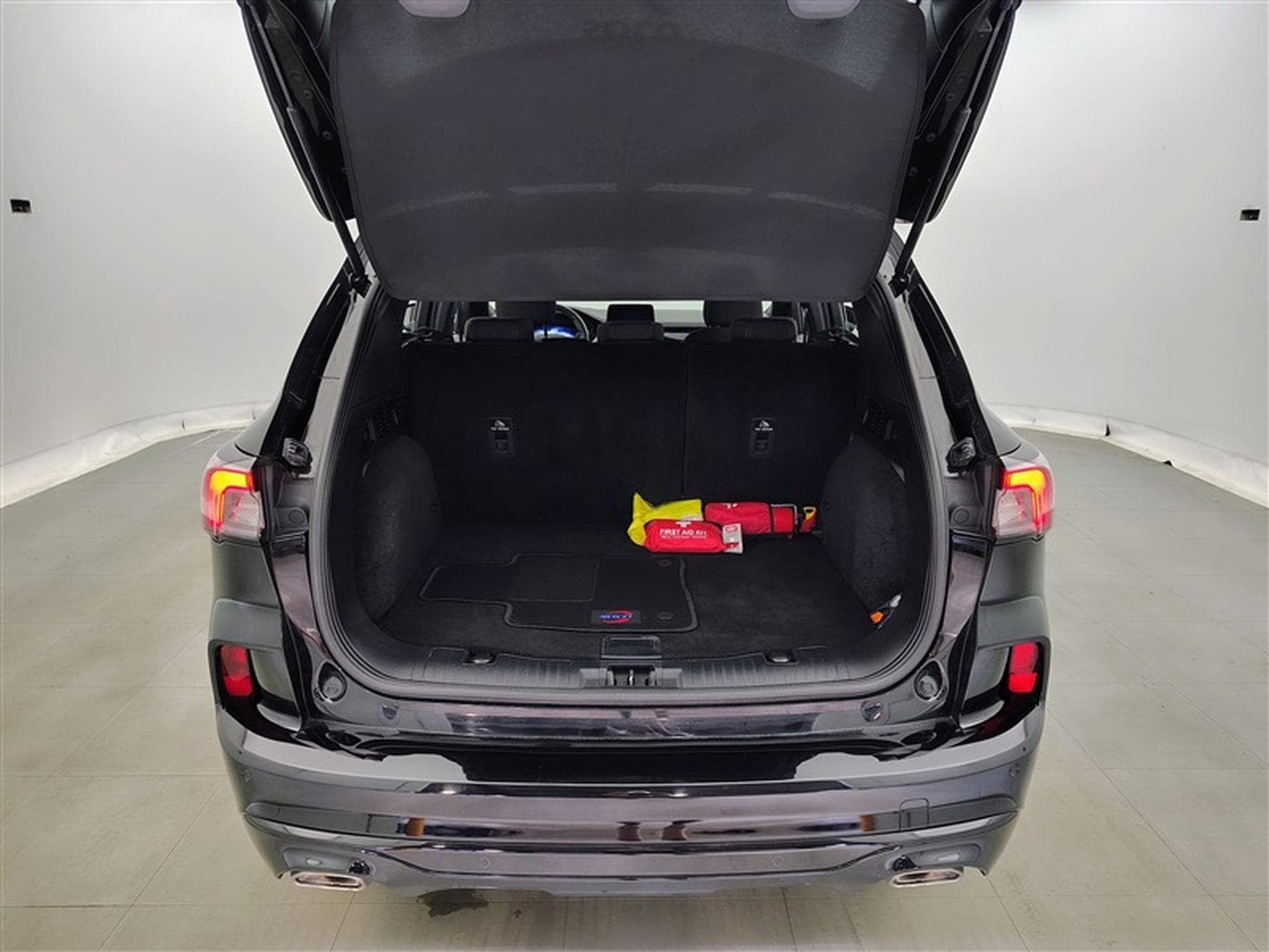 Ford Kuga 1.5 EcoBoost ST-Line *NAVI/FULL LED/CARPLAY/PDC AV ARR/JA18* (2021) - Photo 14