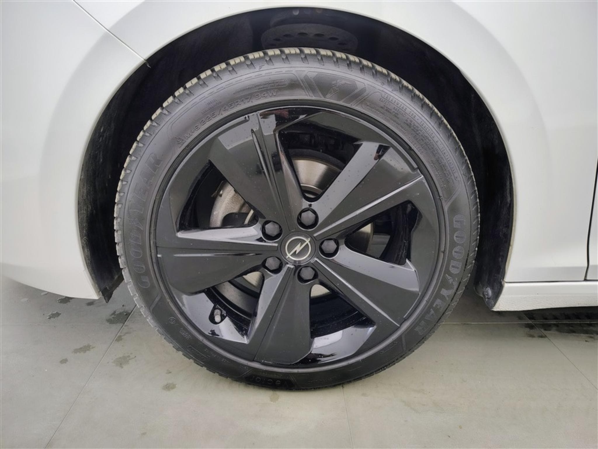 Opel Astra 1.2 Turbo Edition S/S (EU6.4) (2023) - Photo 6