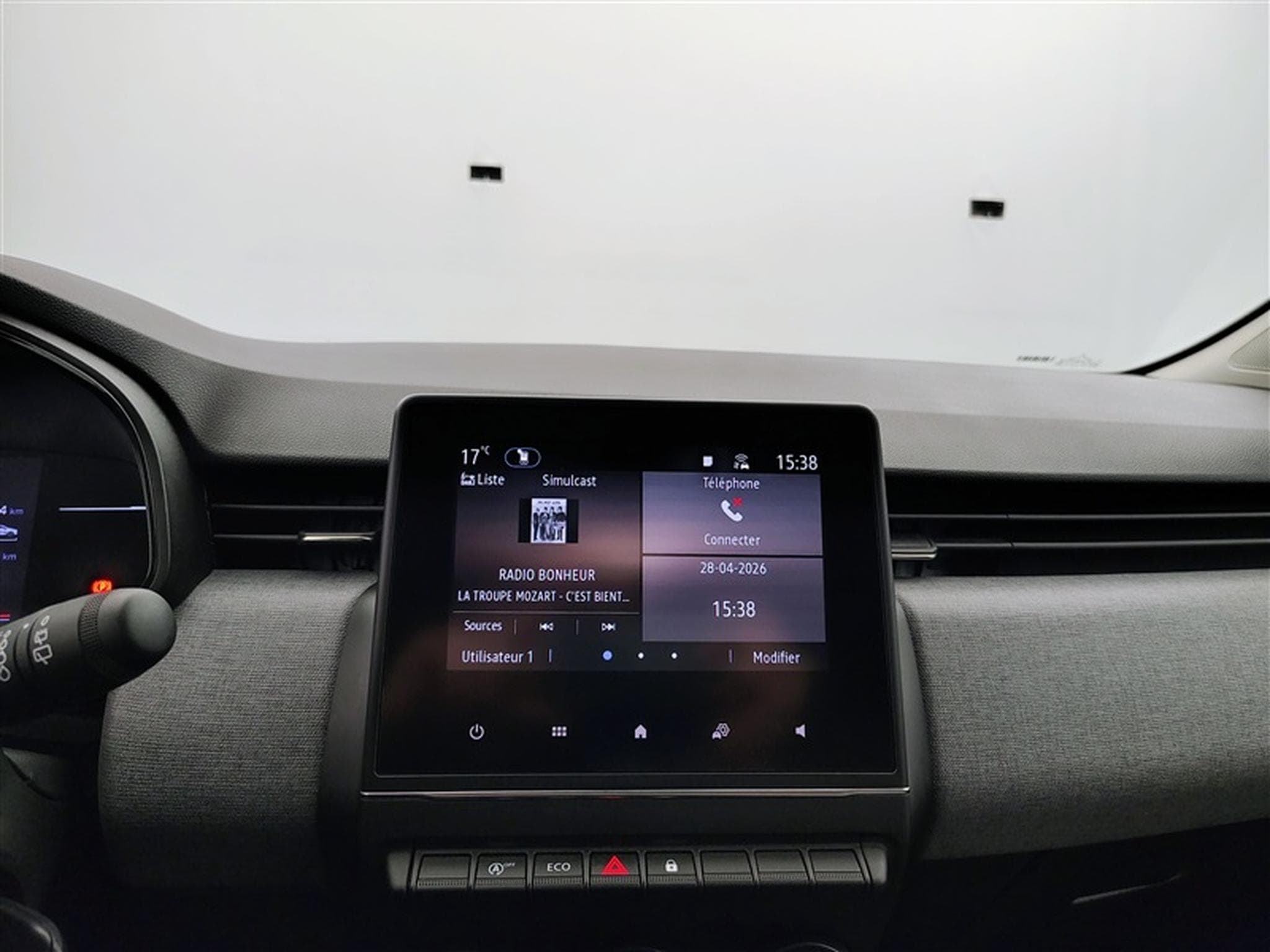 Renault Clio 1.0 TCe 90cv X-Tronic Evolution CARPLAY / PDC AR / JA 16" (2025) - Photo 10
