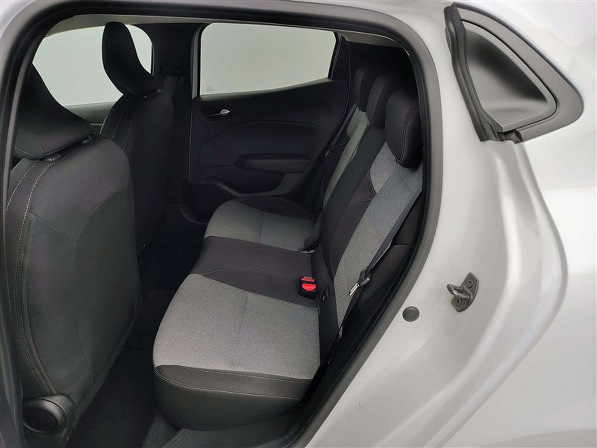 Renault Clio 1.0 TCe 90cv X-Tronic Evolution CARPLAY / PDC AR / JA 16" (2025) - Photo 12