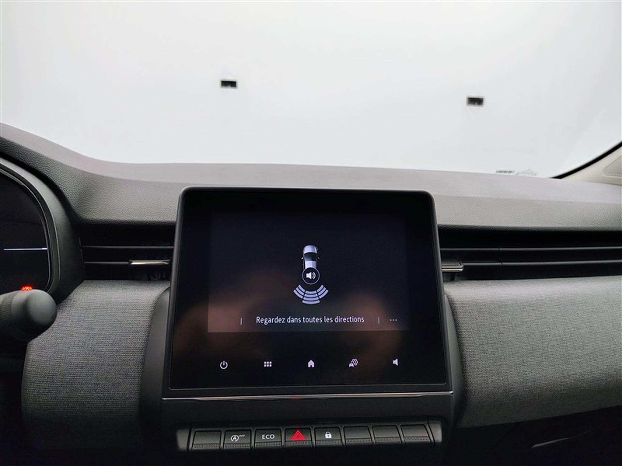 Renault Clio 1.0 TCe 90cv X-Tronic Evolution CARPLAY / PDC AR / JA 16" (2025) - Photo 16