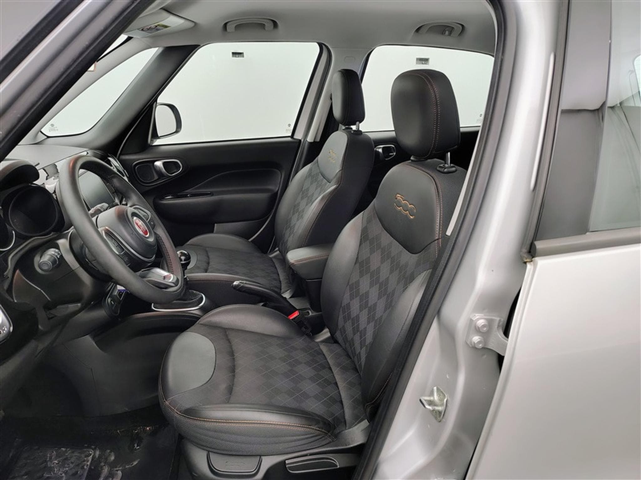 Fiat 500L 1.4i 120TH/S-CUIR/NAVI/JA16/PDC (2020) - Photo 7