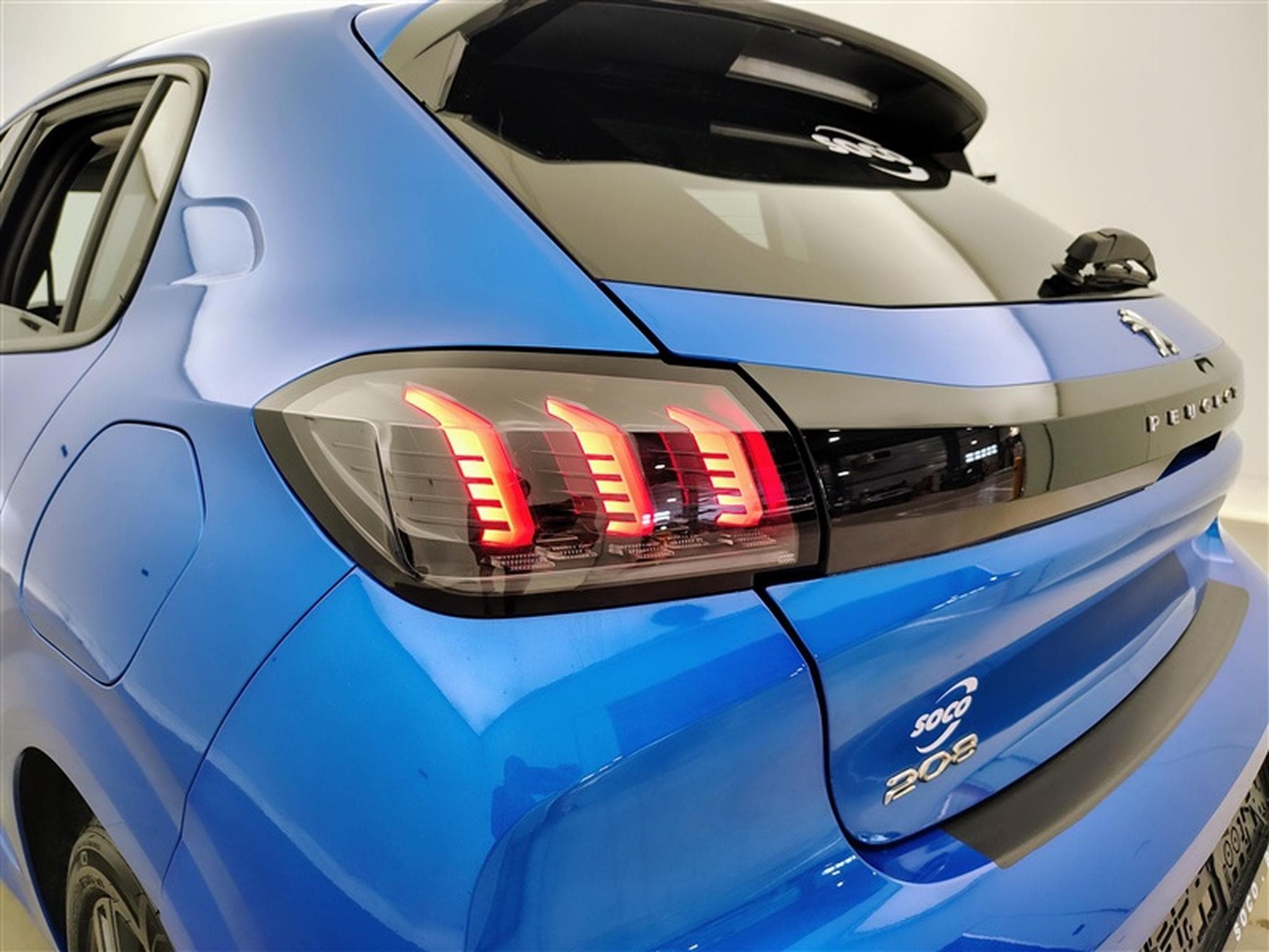 Peugeot 208 1.2i PureTech Allure Pack (EU6.4) (2023) - Foto 16