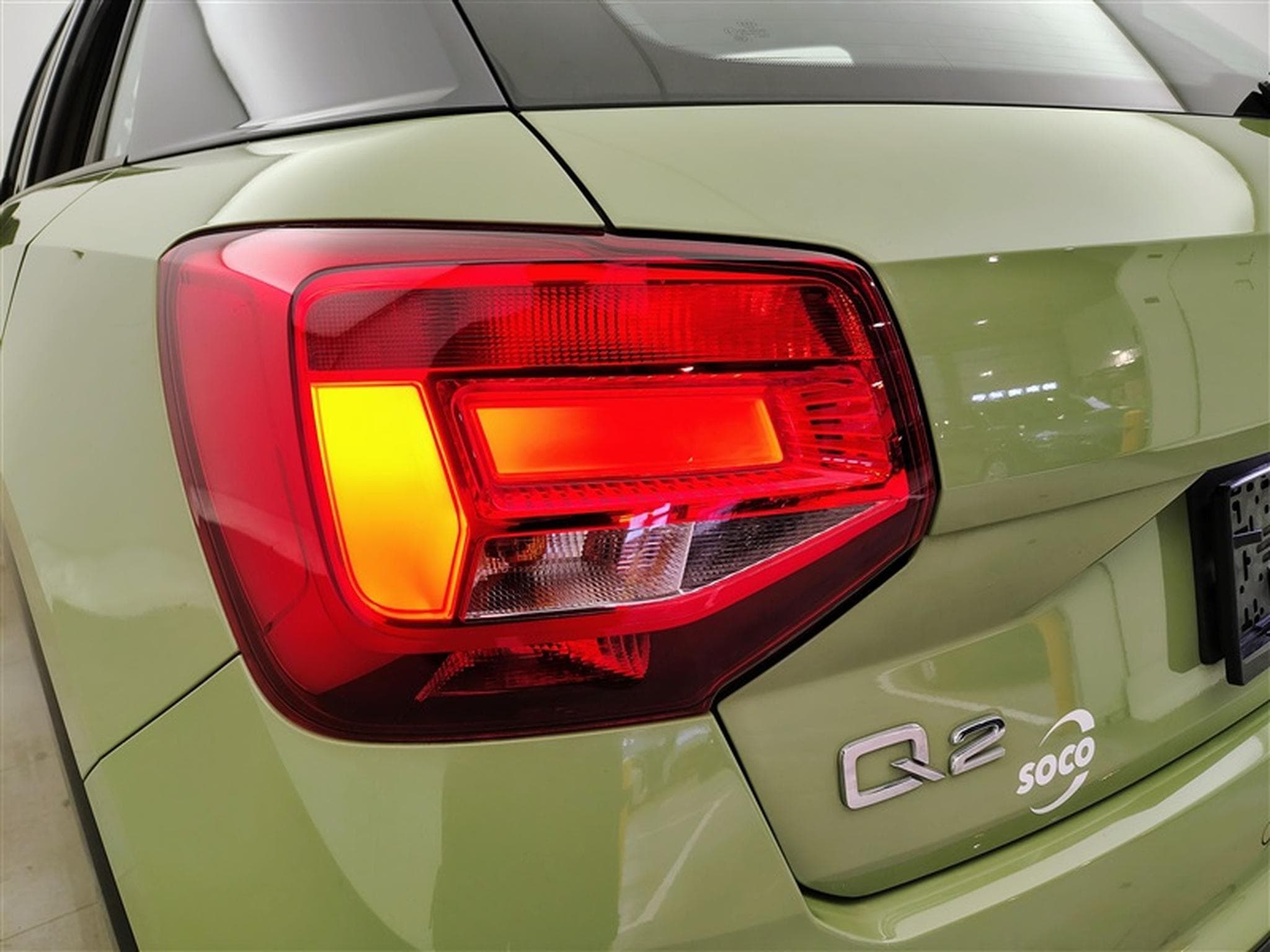 Audi Q2 30 TFSI Advanced (2022) - Foto 16