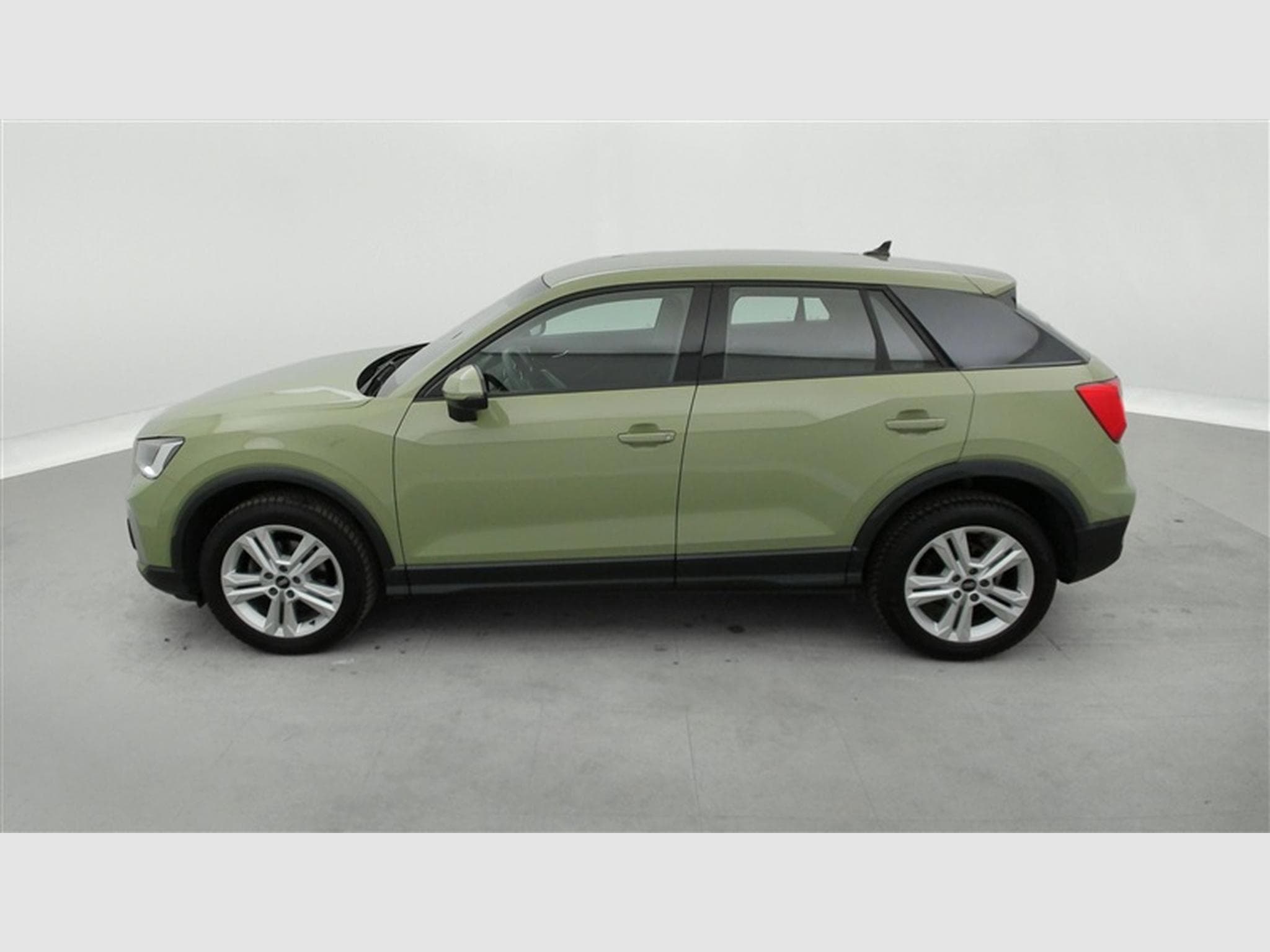 Audi Q2 30 TFSI Advanced (2022) - Foto 3