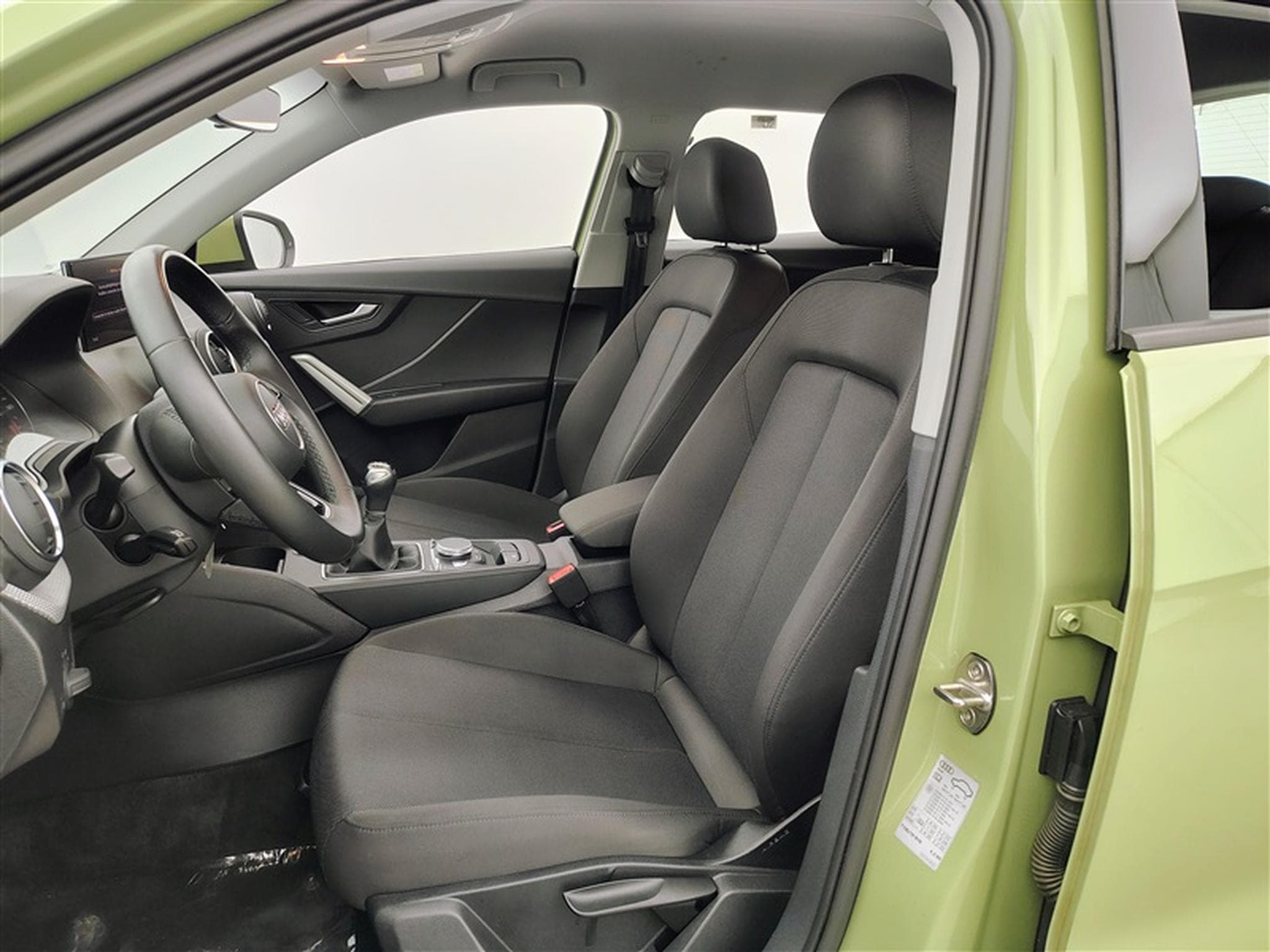 Audi Q2 30 TFSI Advanced (2022) - Foto 7