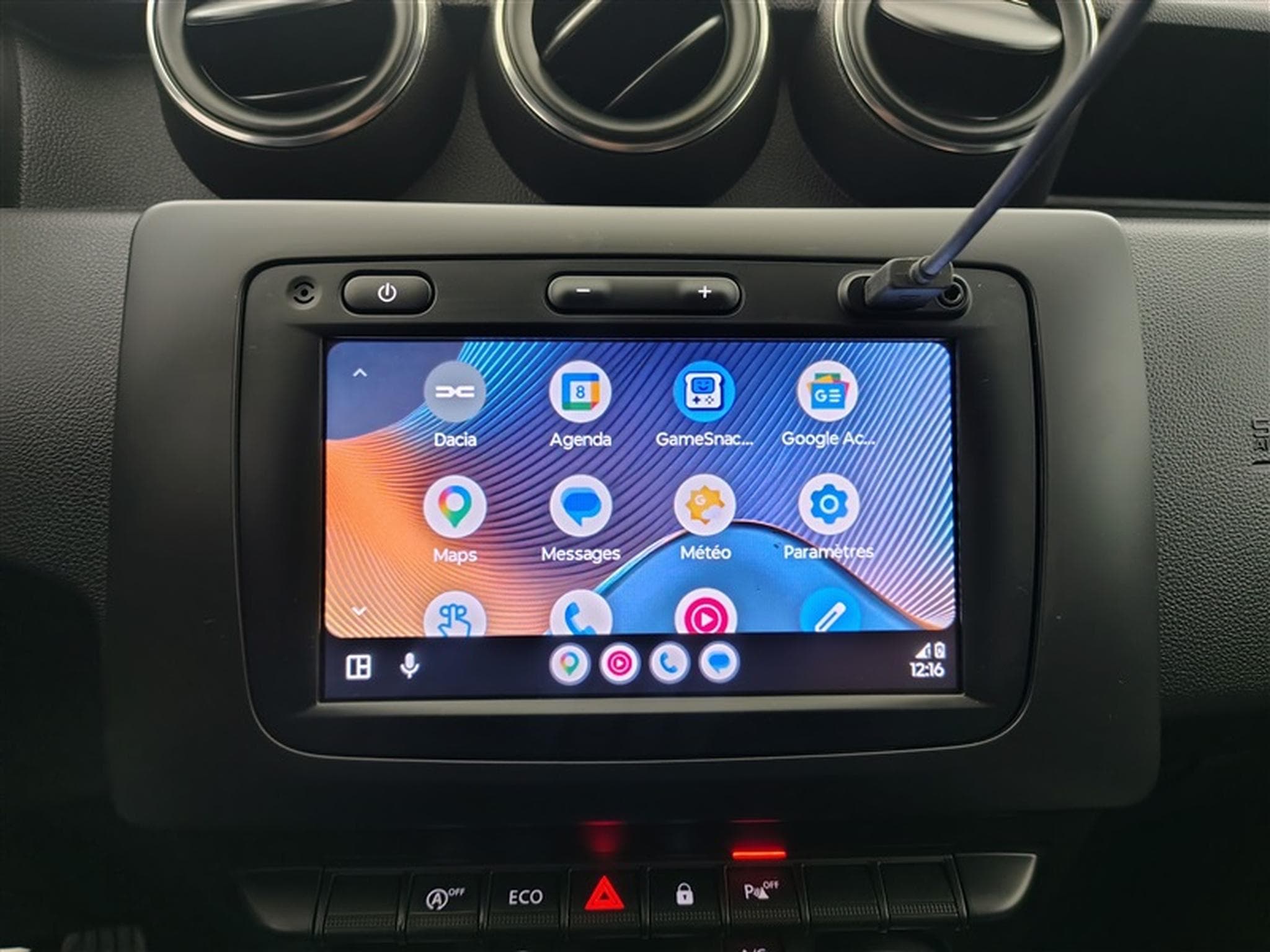 Dacia Duster 1.0 TCe 100Cv Prestige NAVI / CAMERA / ALU / PDC (2019) - Foto 19