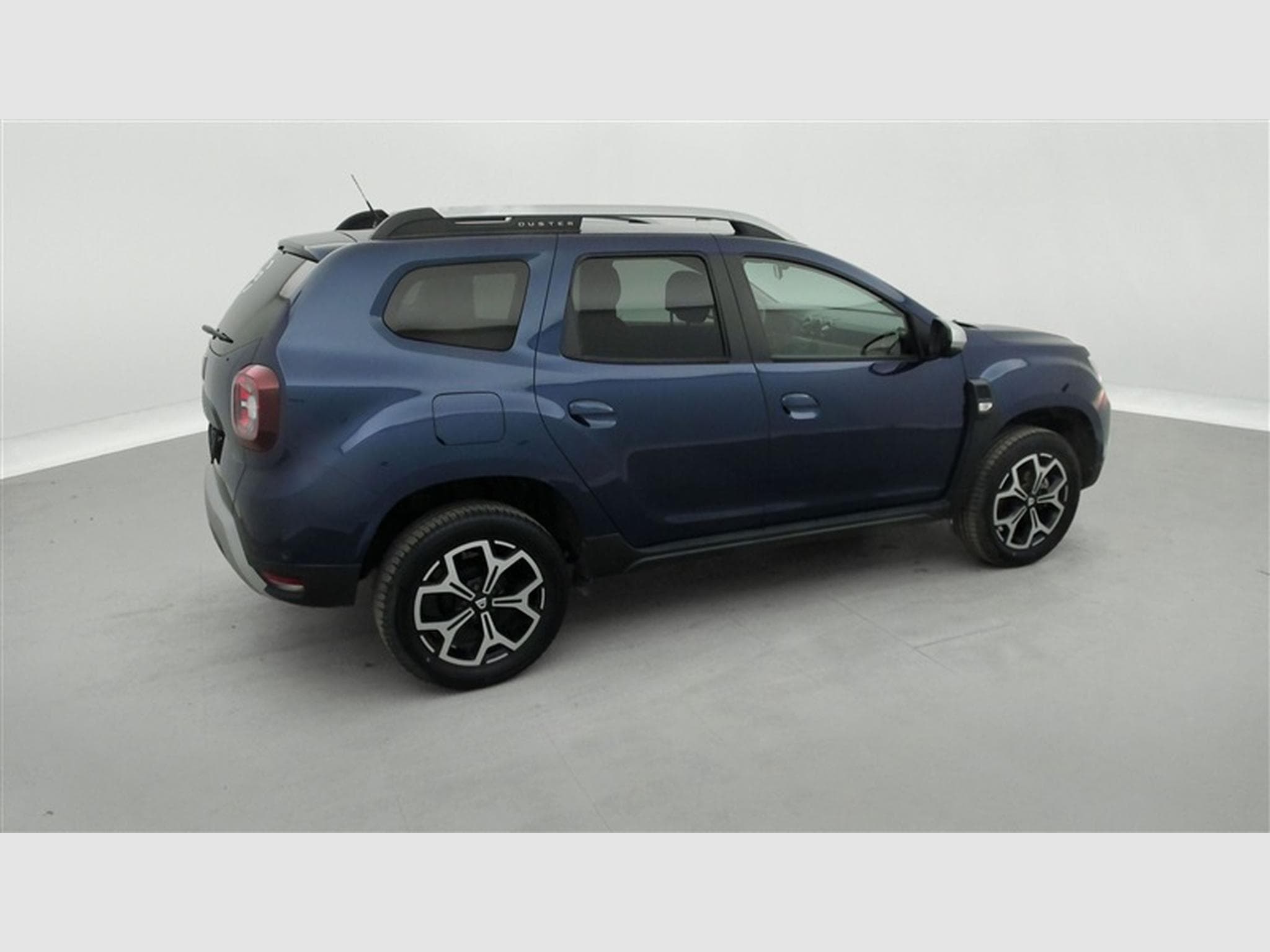 Dacia Duster 1.0 TCe 100Cv Prestige NAVI / CAMERA / ALU / PDC (2019) - Foto 24