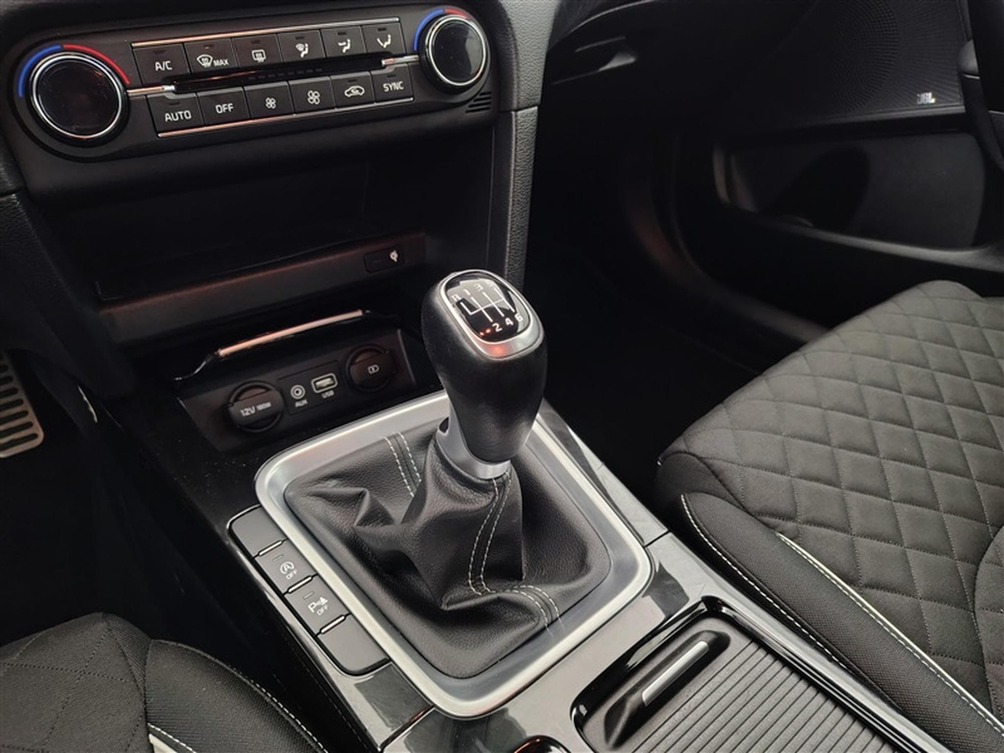 Kia ProCeed 1.0 TGDI GT Line - NAVI/ CAMERA (2019) - Foto 12