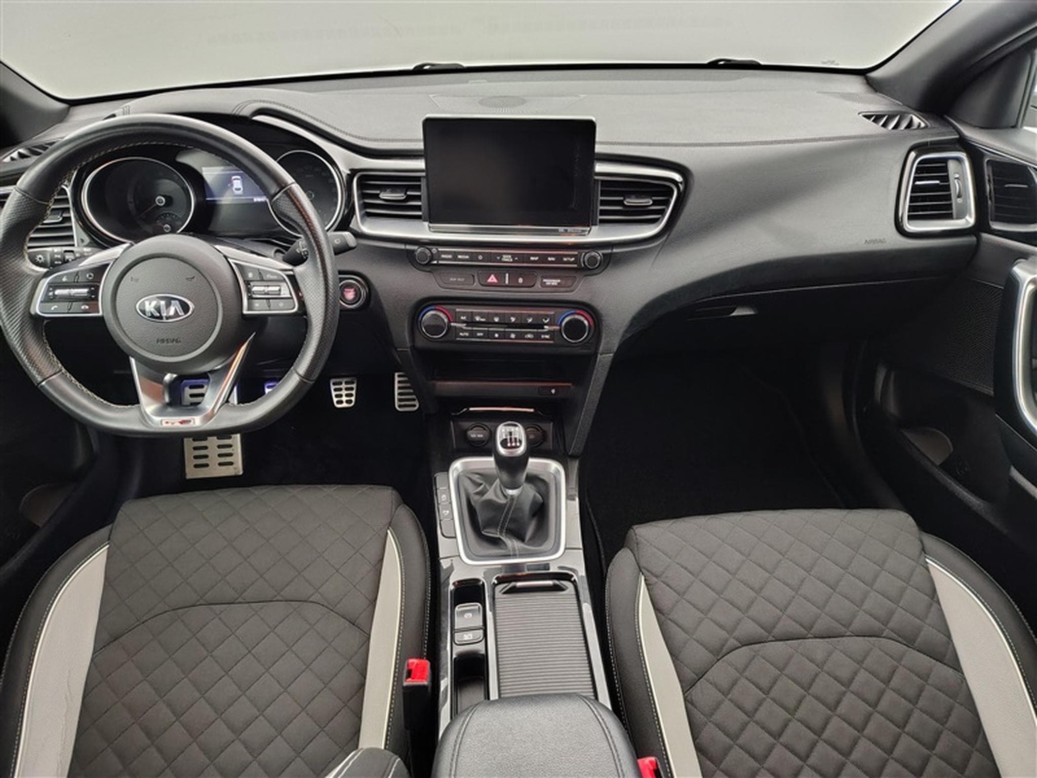 Kia ProCeed 1.0 TGDI GT Line - NAVI/ CAMERA (2019) - Foto 8