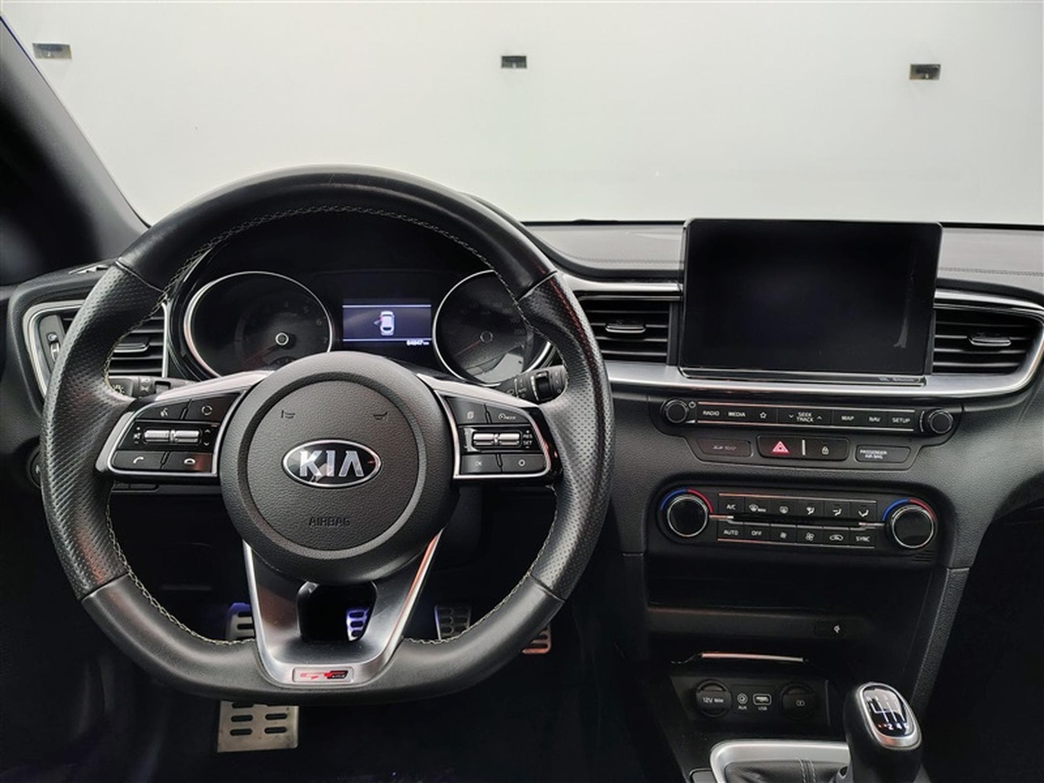Kia ProCeed 1.0 TGDI GT Line - NAVI/ CAMERA (2019) - Foto 9