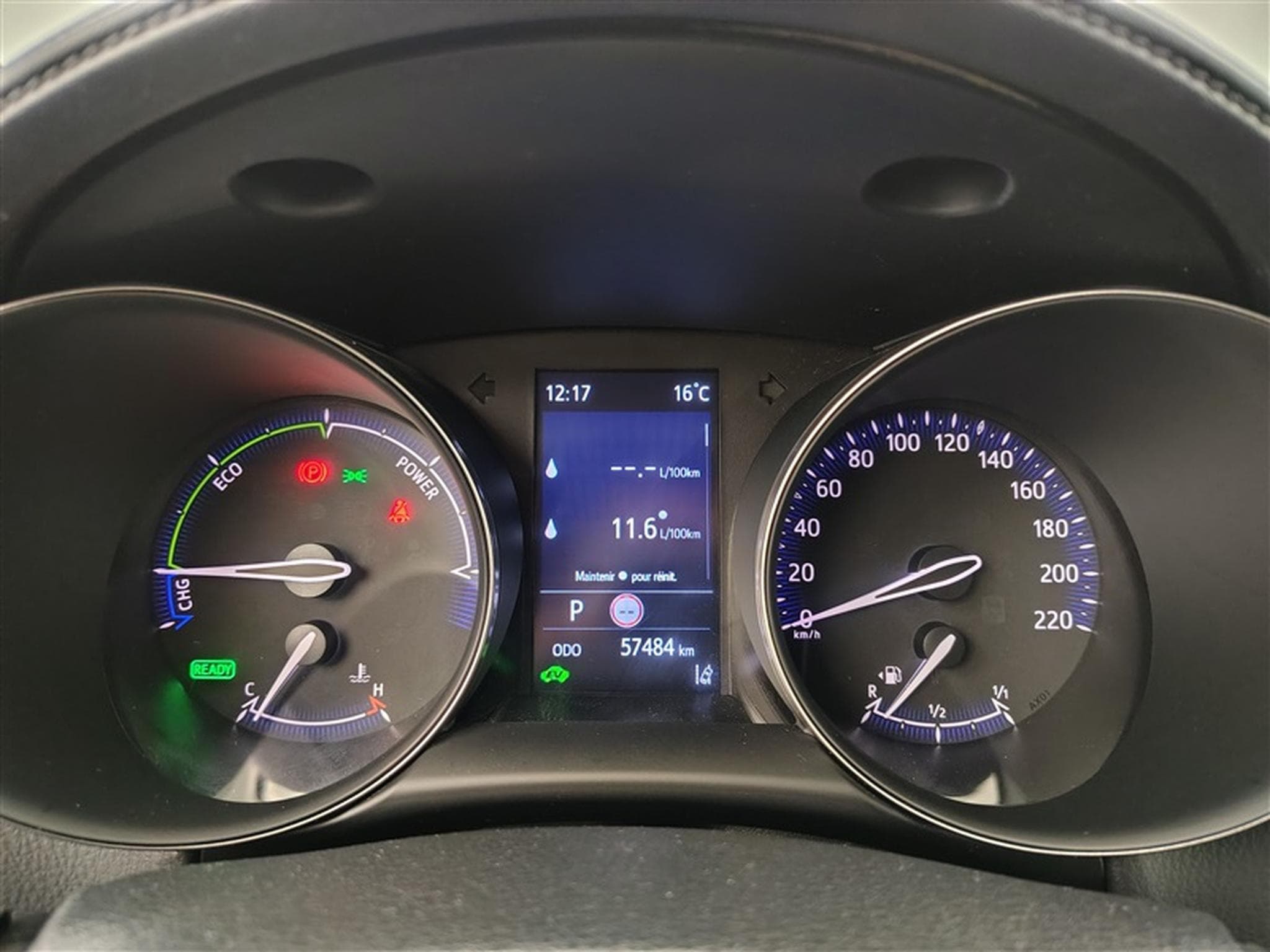 Toyota C-HR Hybrid 1.8i VVT-i CVT Edition CARPLAY / FULL LED (2023) - Foto 10