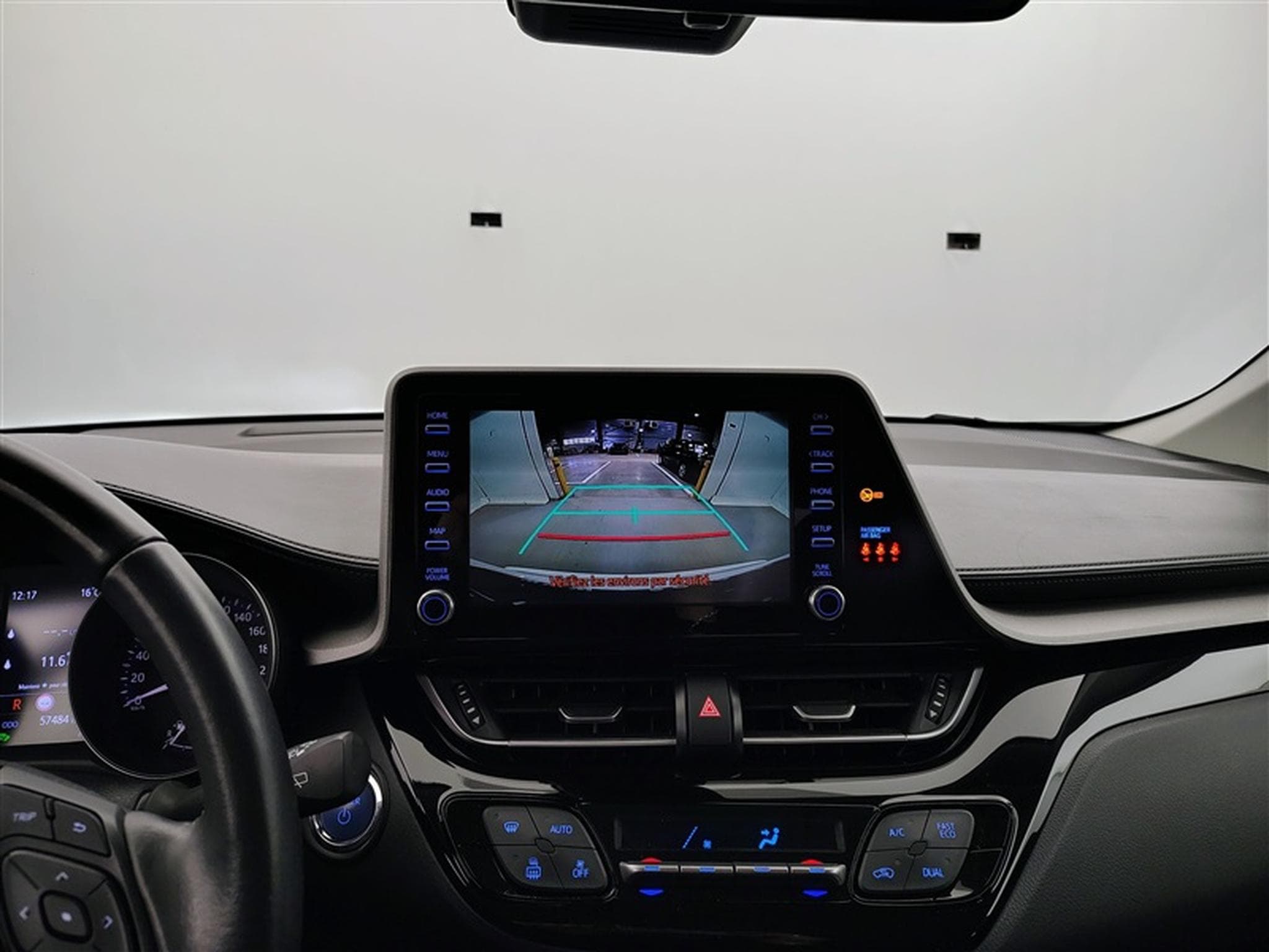 Toyota C-HR Hybrid 1.8i VVT-i CVT Edition CARPLAY / FULL LED (2023) - Foto 17