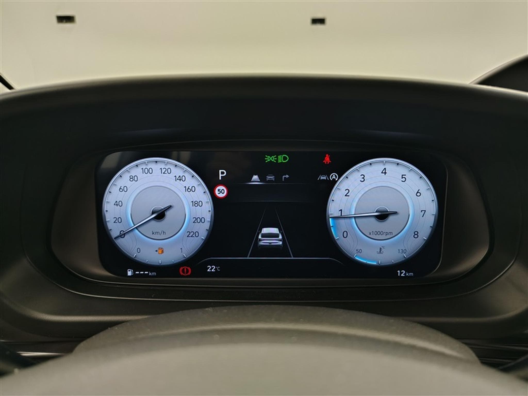 Hyundai i20 1.0 T-GDi 90Cv DCT ConnectLine NAVI / CARPLAY / CAMERA (2026) - Photo 10