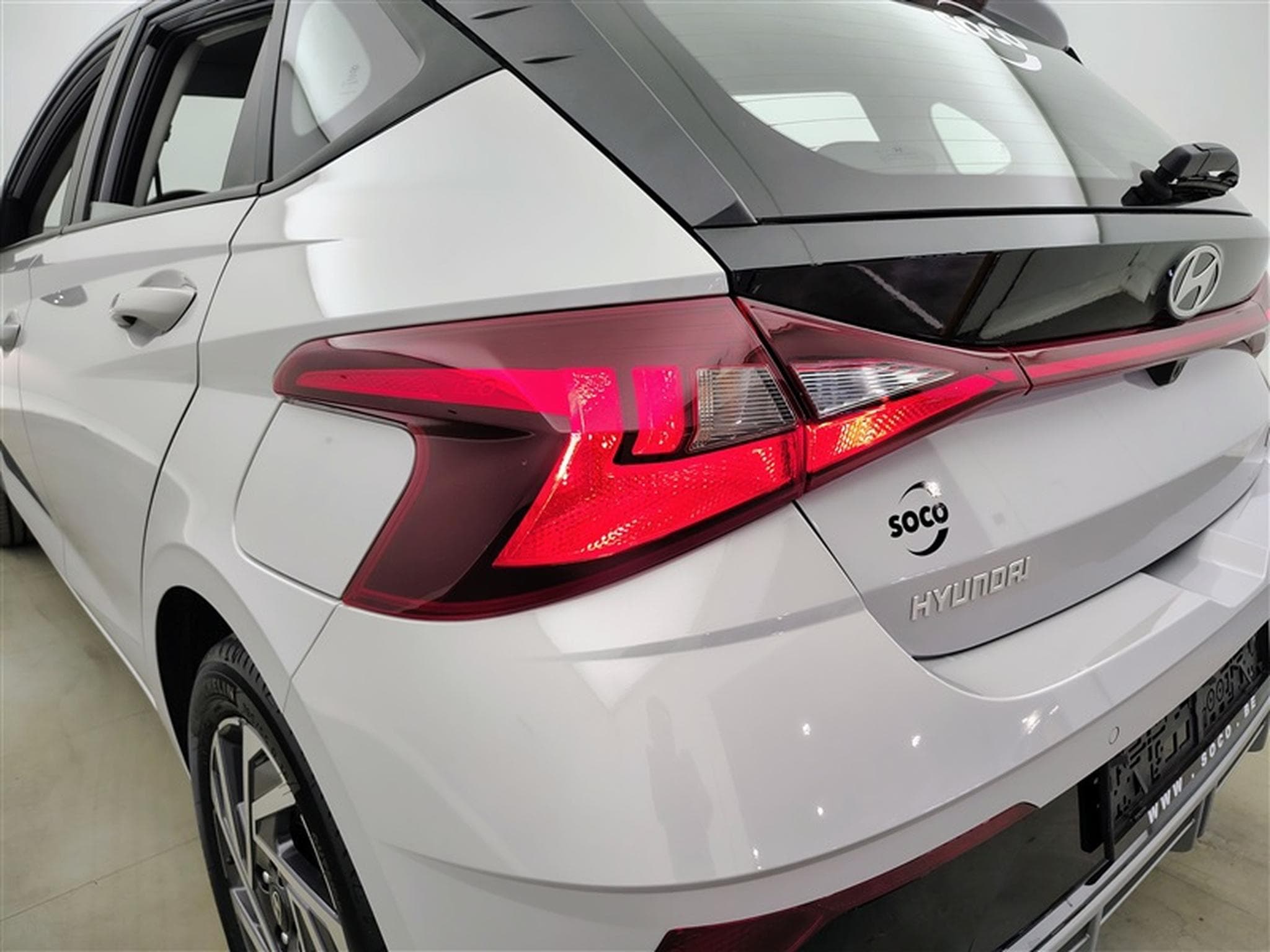 Hyundai i20 1.0 T-GDi 90Cv DCT ConnectLine NAVI / CARPLAY / CAMERA (2026) - Photo 16