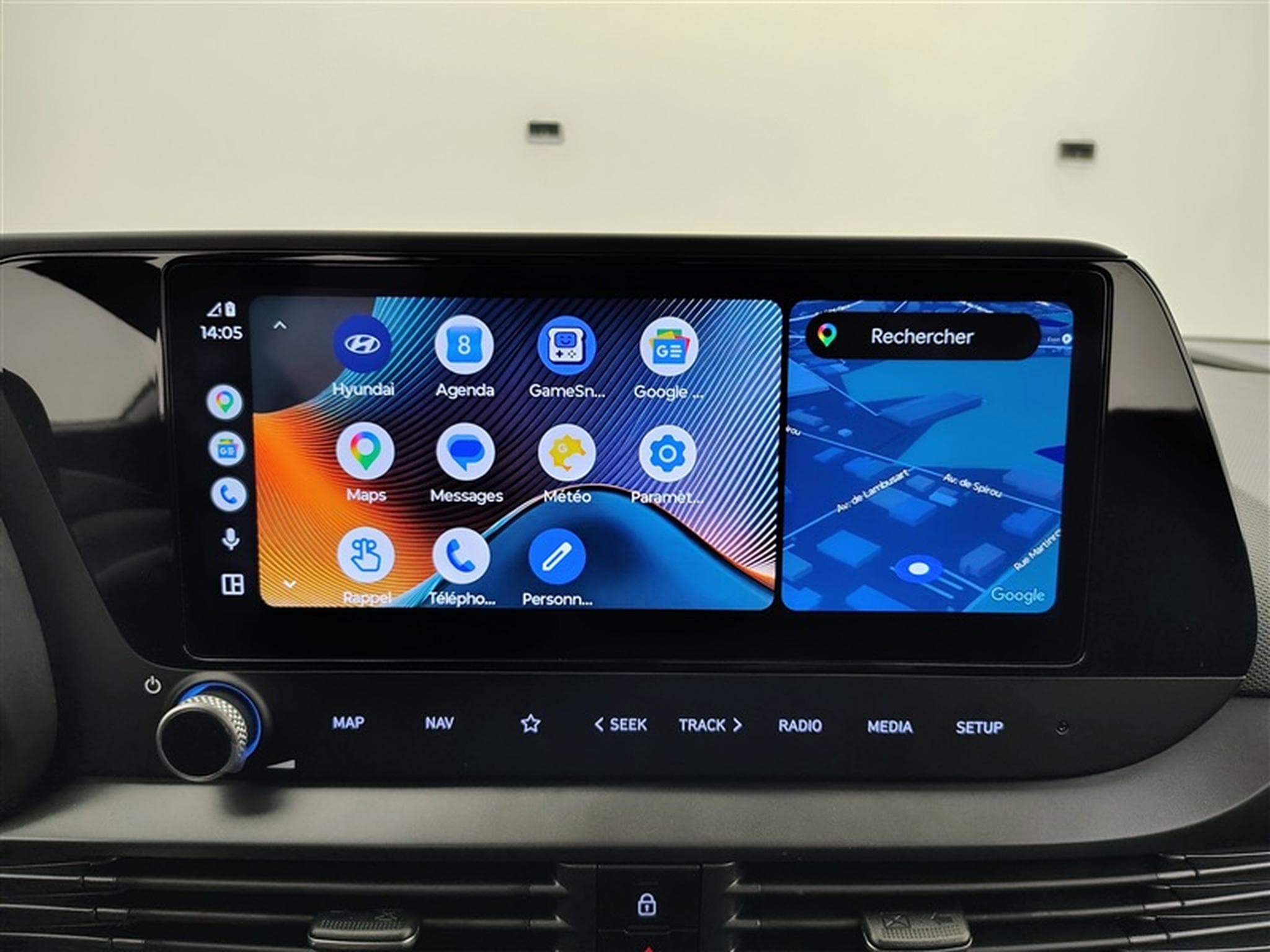 Hyundai i20 1.0 T-GDi 90Cv DCT ConnectLine NAVI / CARPLAY / CAMERA (2026) - Photo 20