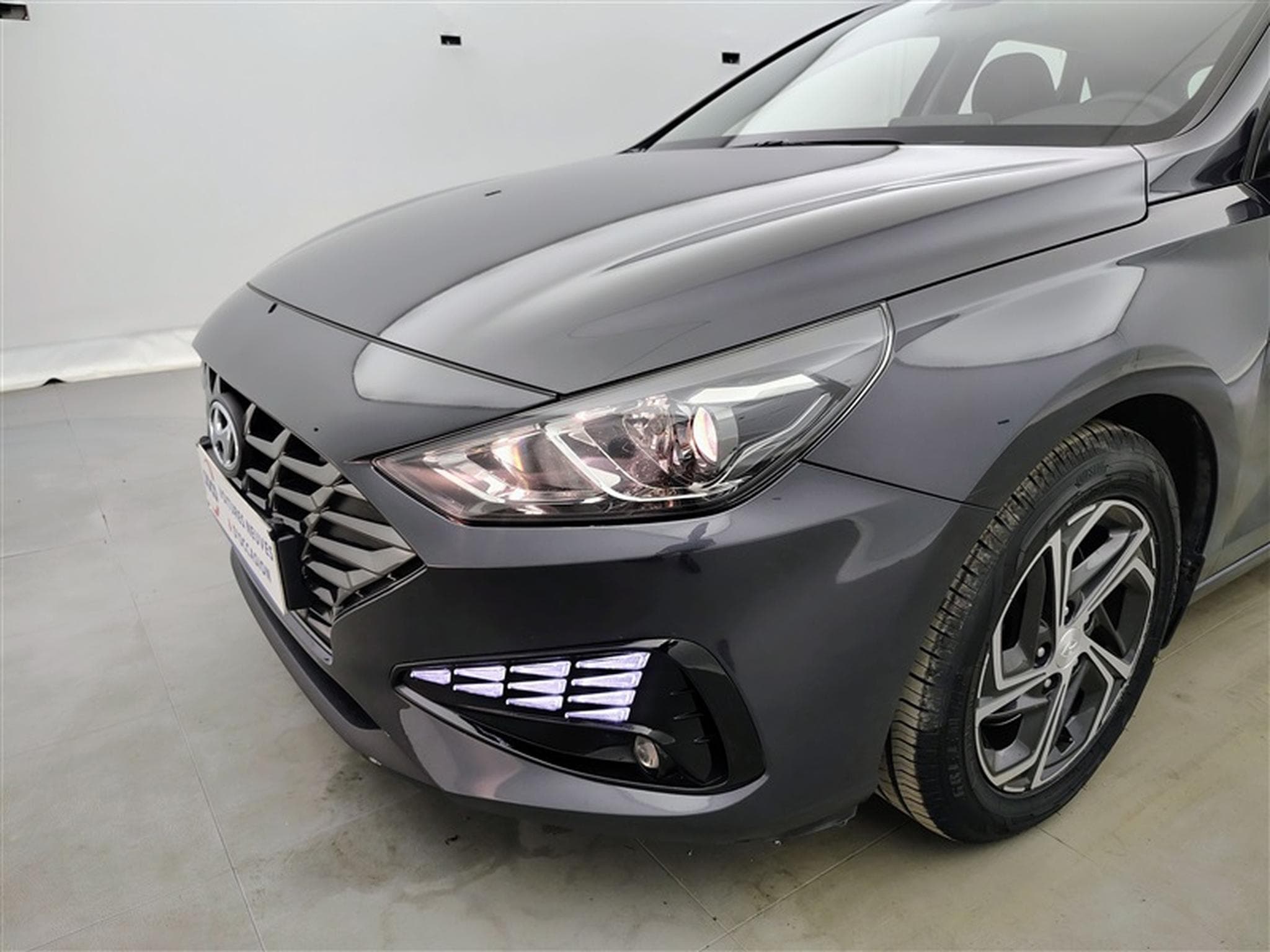 Hyundai i30 1.0 T-GDi MHEV Techno DCT (2023) - Foto 15