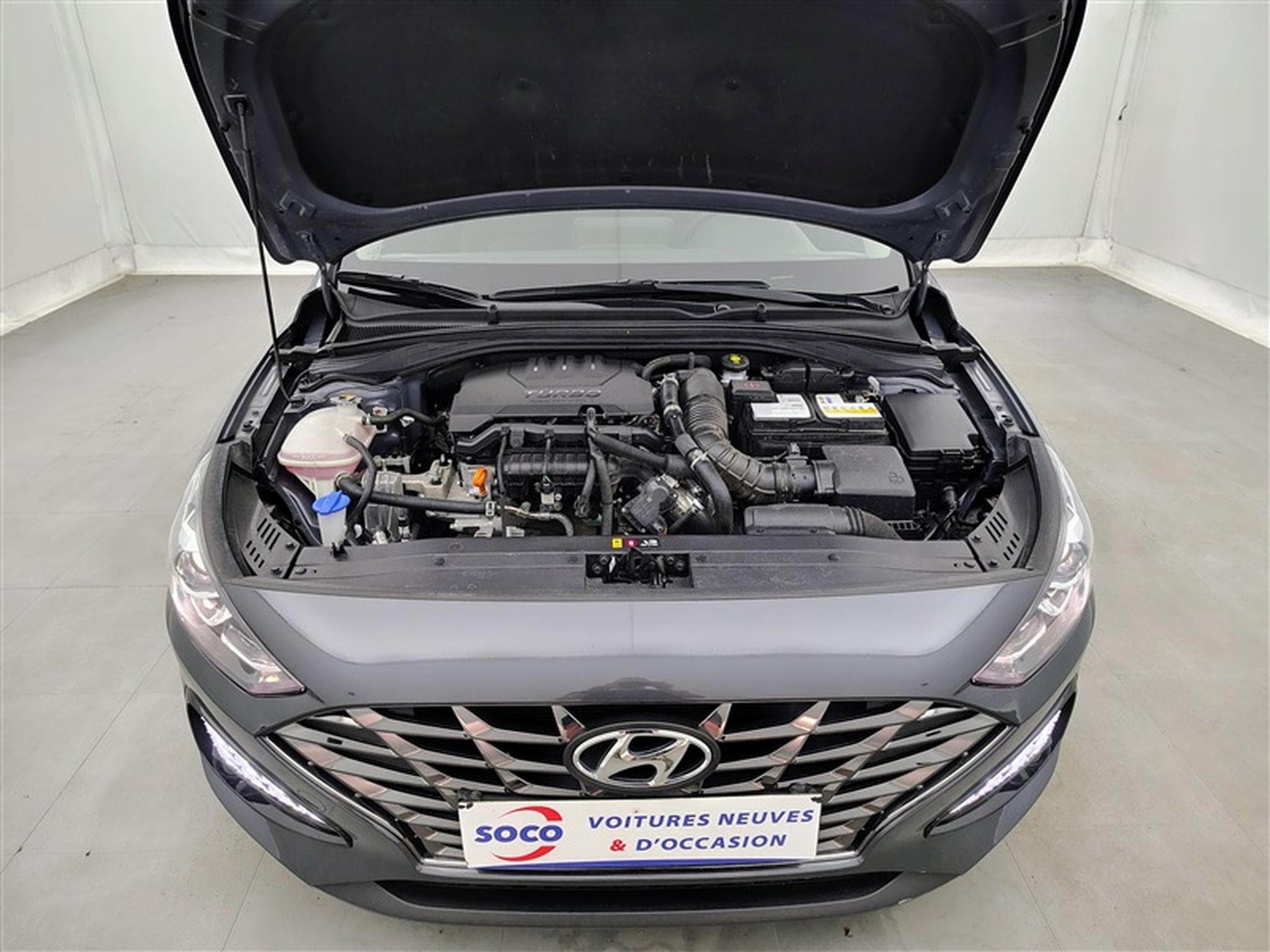 Hyundai i30 1.0 T-GDi MHEV Techno DCT (2023) - Foto 18