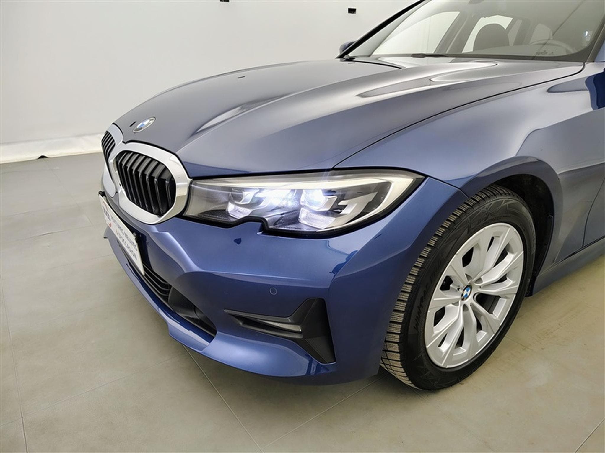 BMW 318 Touring 318 dA MHEV AdBlue (2021) - Foto 15