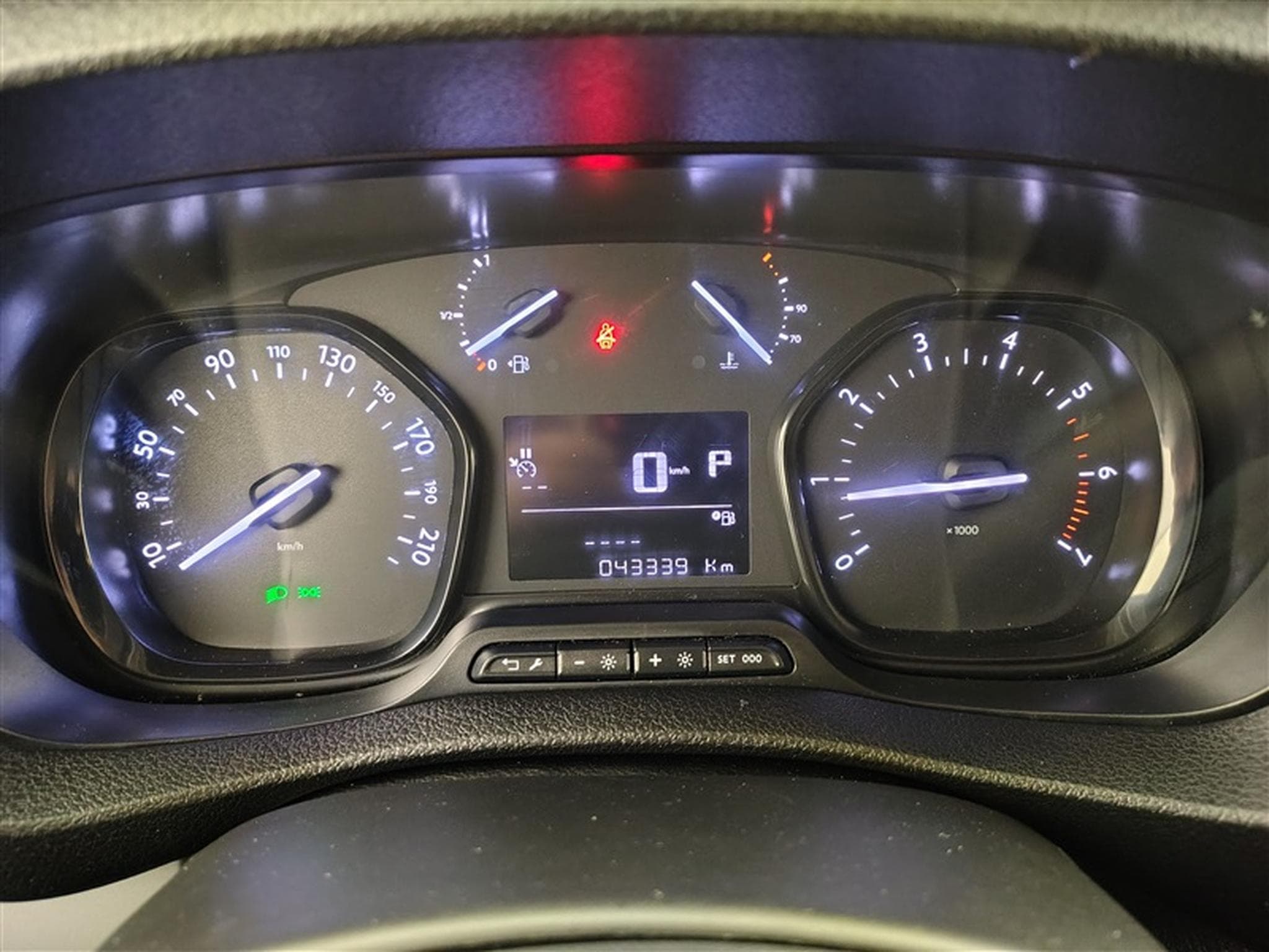 Fiat Scudo 2.0 M-Jet 180Cv AT8 L3 3PL / NAVI / CARPLAY / CAMERA (2024) - Photo 10