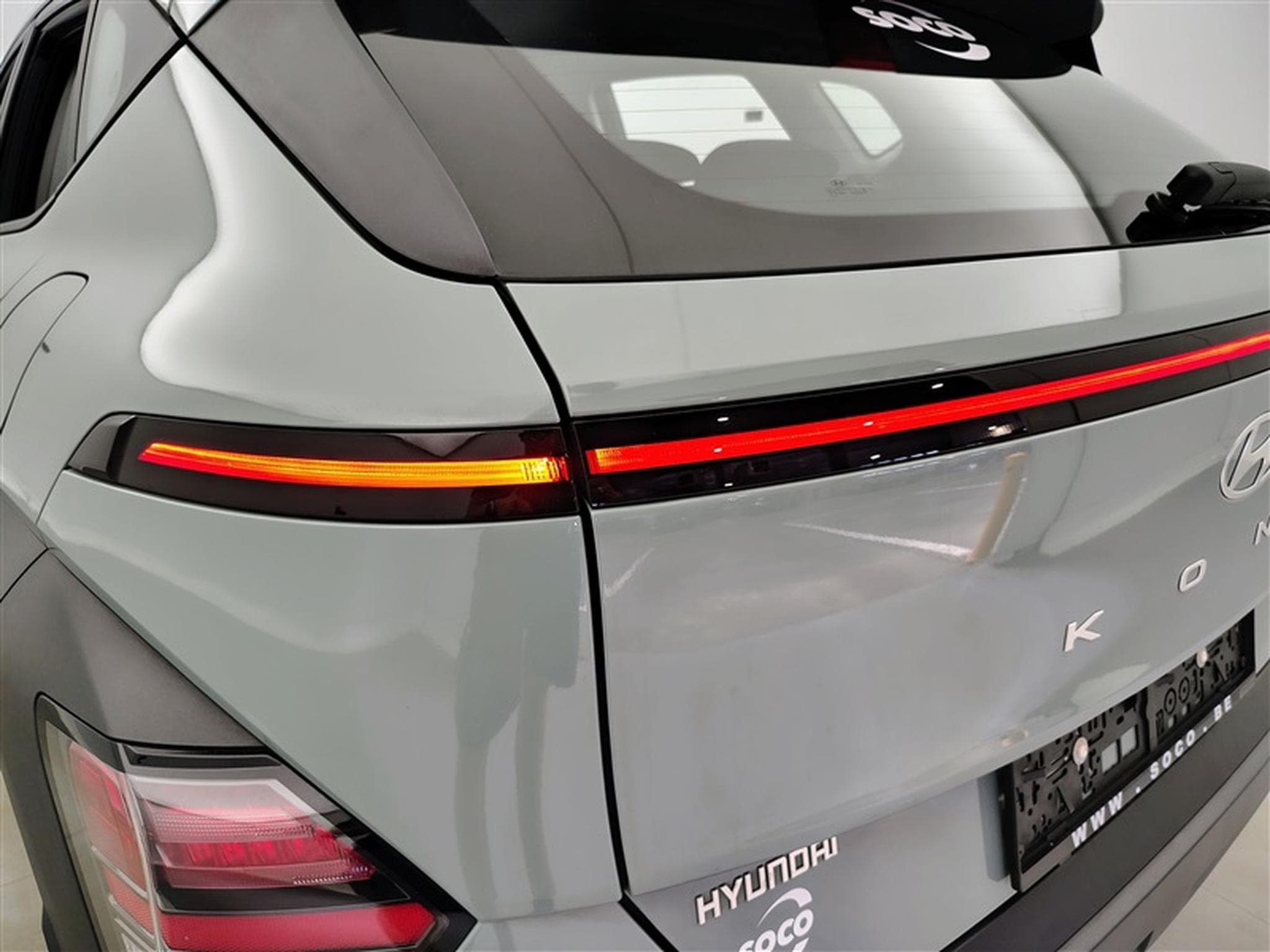 Hyundai Kona 1.6 T-GDi Feel DCT (2024) - Foto 16