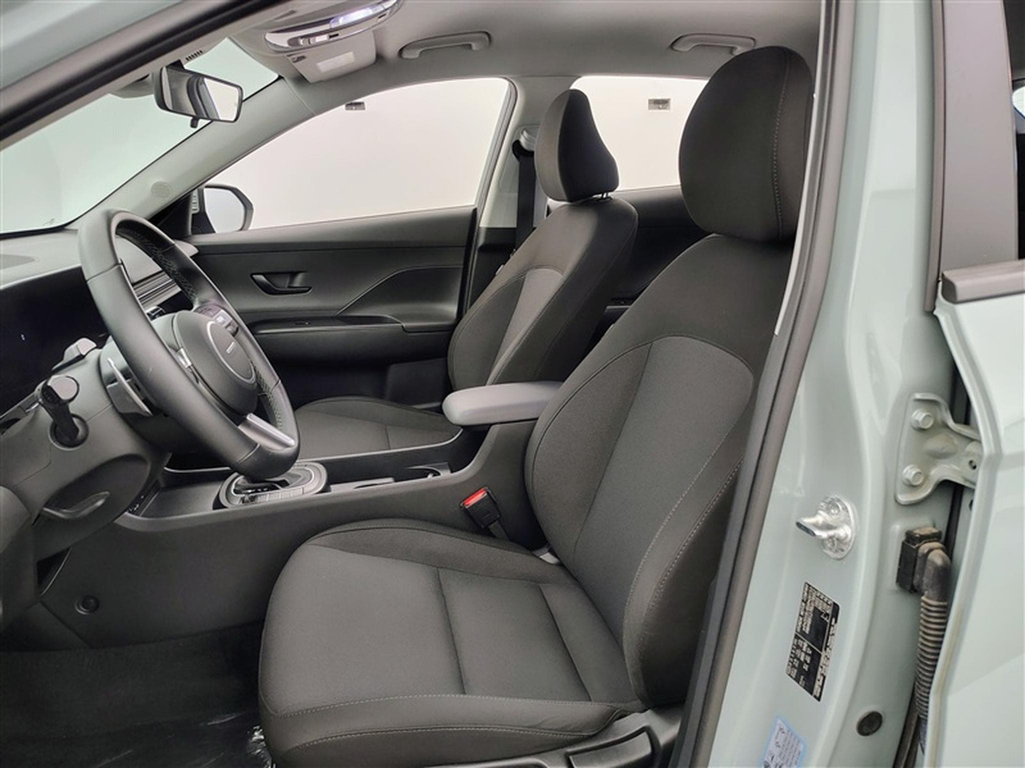 Hyundai Kona 1.6 T-GDi Feel DCT (2024) - Foto 7