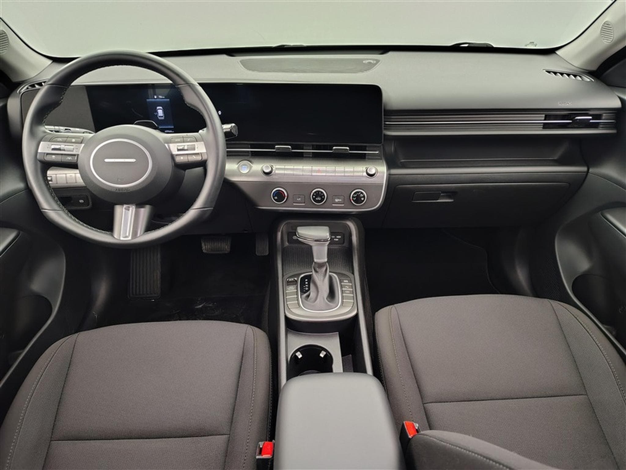 Hyundai Kona 1.6 T-GDi Feel DCT (2024) - Foto 8