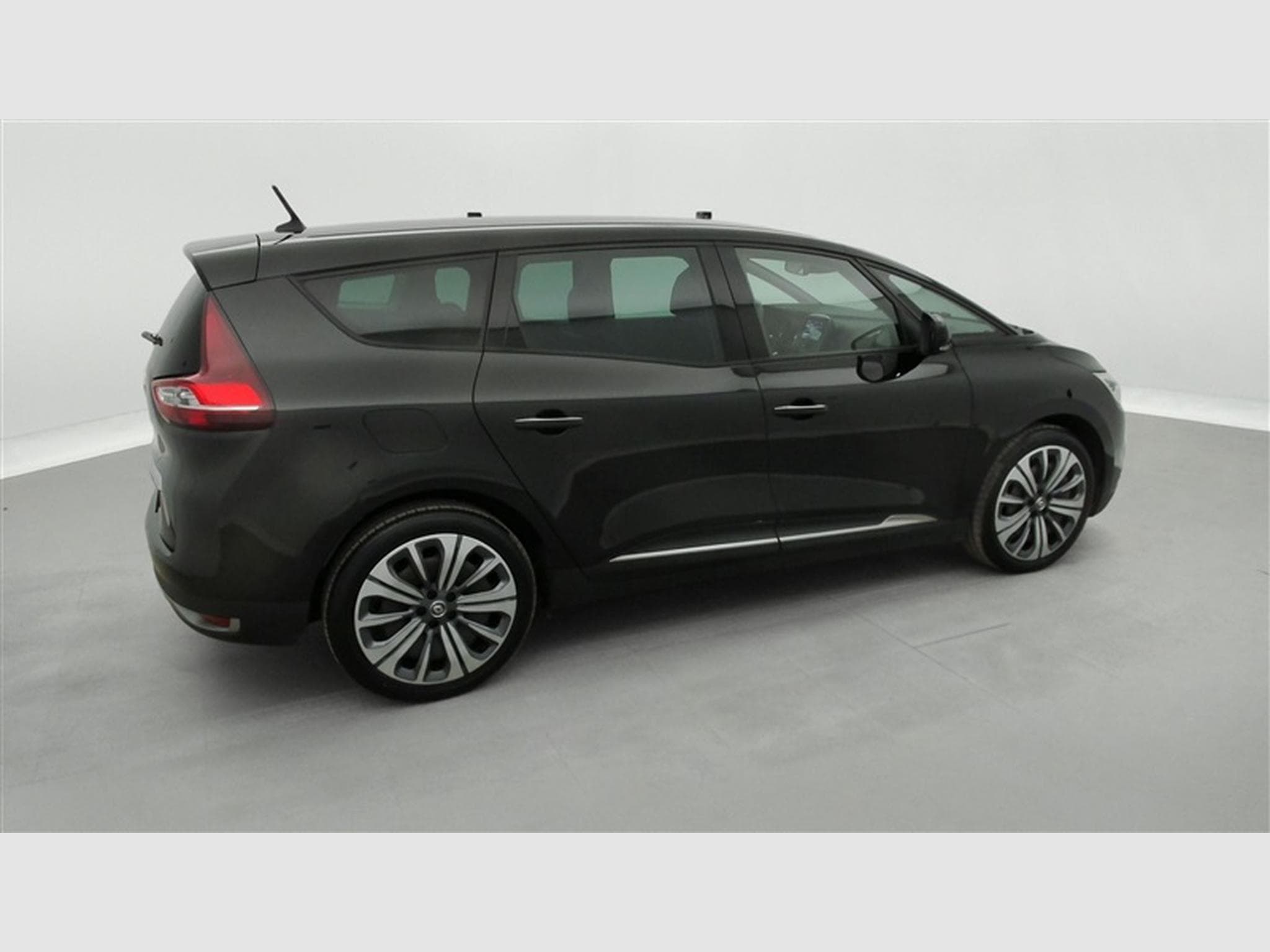 Renault Scenic 1.3 TCE 140 Equilibre 7Pl   Navi / Led / PDC (2023) - Foto 25