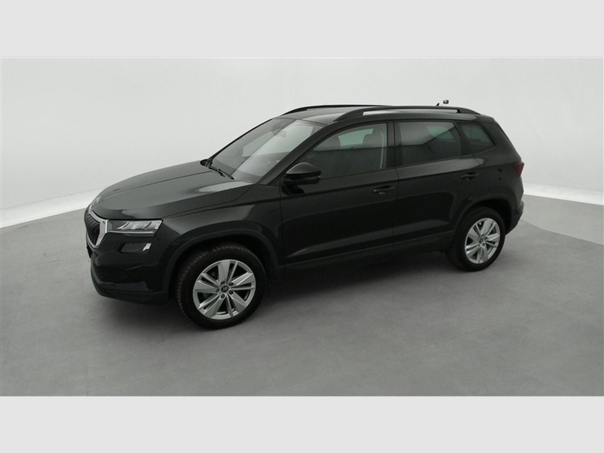 Skoda Karoq 1.0 TSI 115Cv Executive NAVI / CAMERA / CARPLAY / PDC (2025) - Foto 21