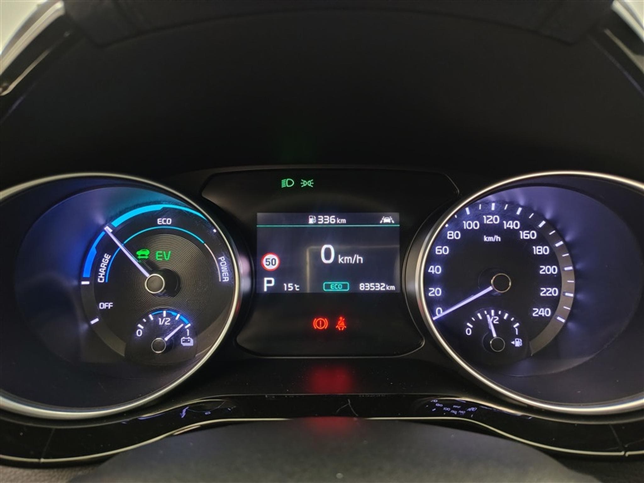 Kia XCeed PHEV 1.6 GDi Business Line DCT (2020) - Foto 10