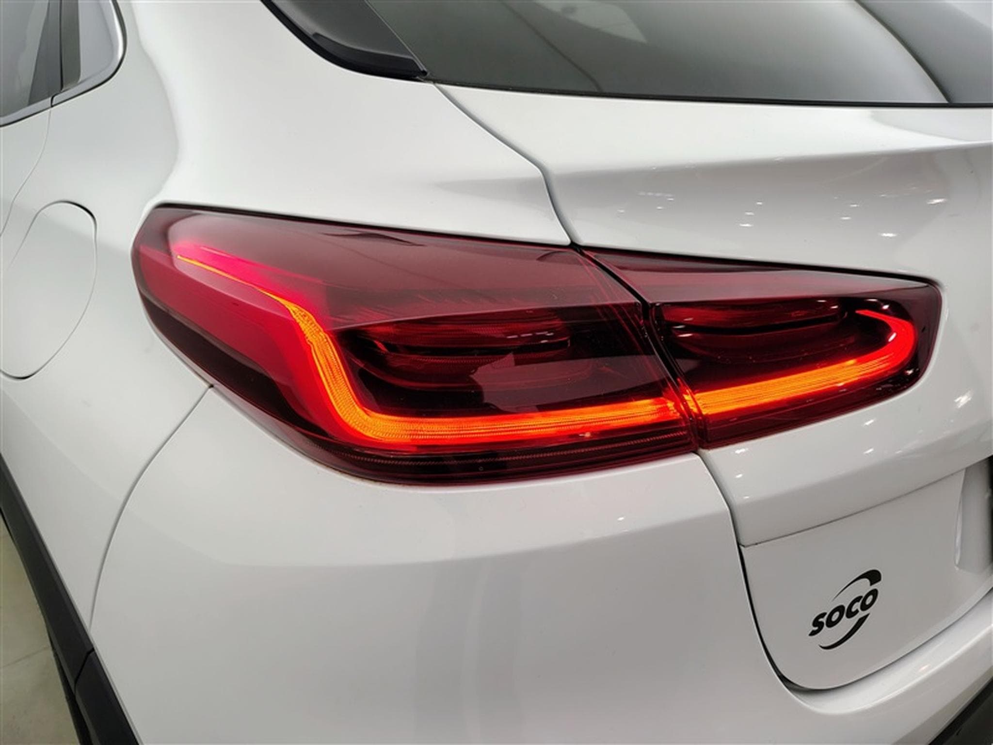 Kia XCeed PHEV 1.6 GDi Business Line DCT (2020) - Foto 16