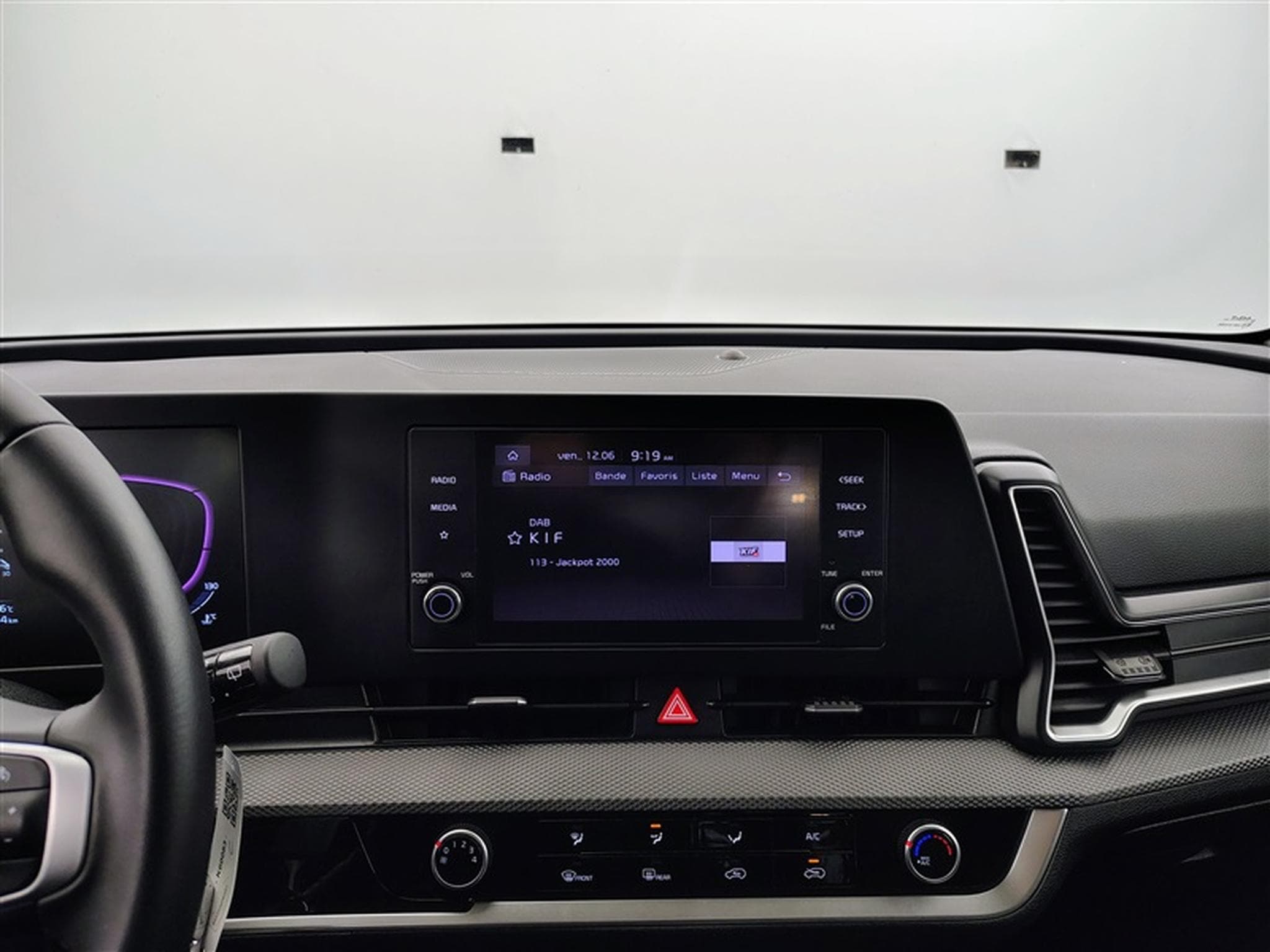 Kia Sportage 1.6 T-GDi Pure (2022) - Foto 11