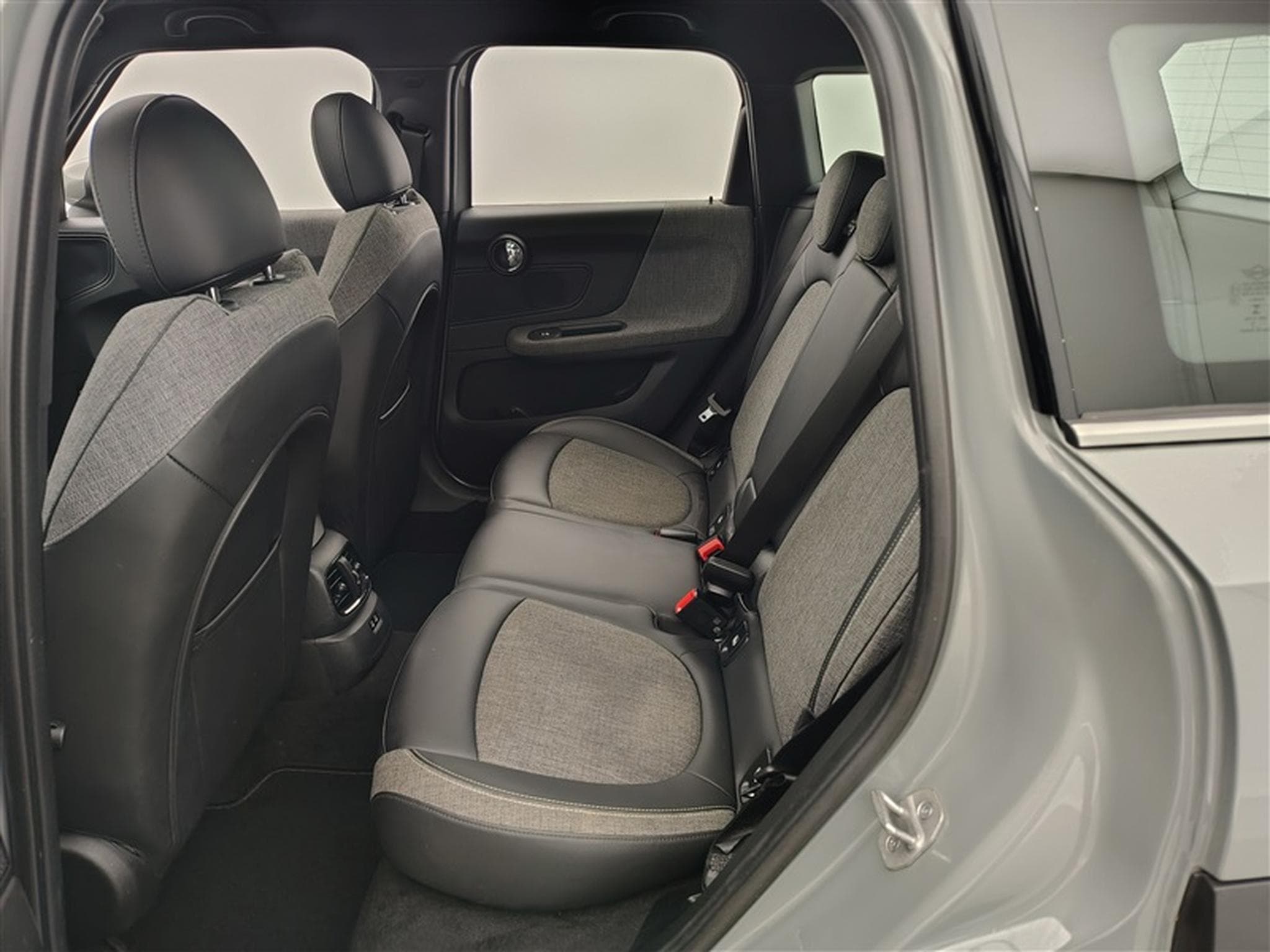 MINI Countryman 1.5 D One S-CUIR SP/NAVI/TO PANO/FULL LED/JA/PDC (2022) - Foto 13