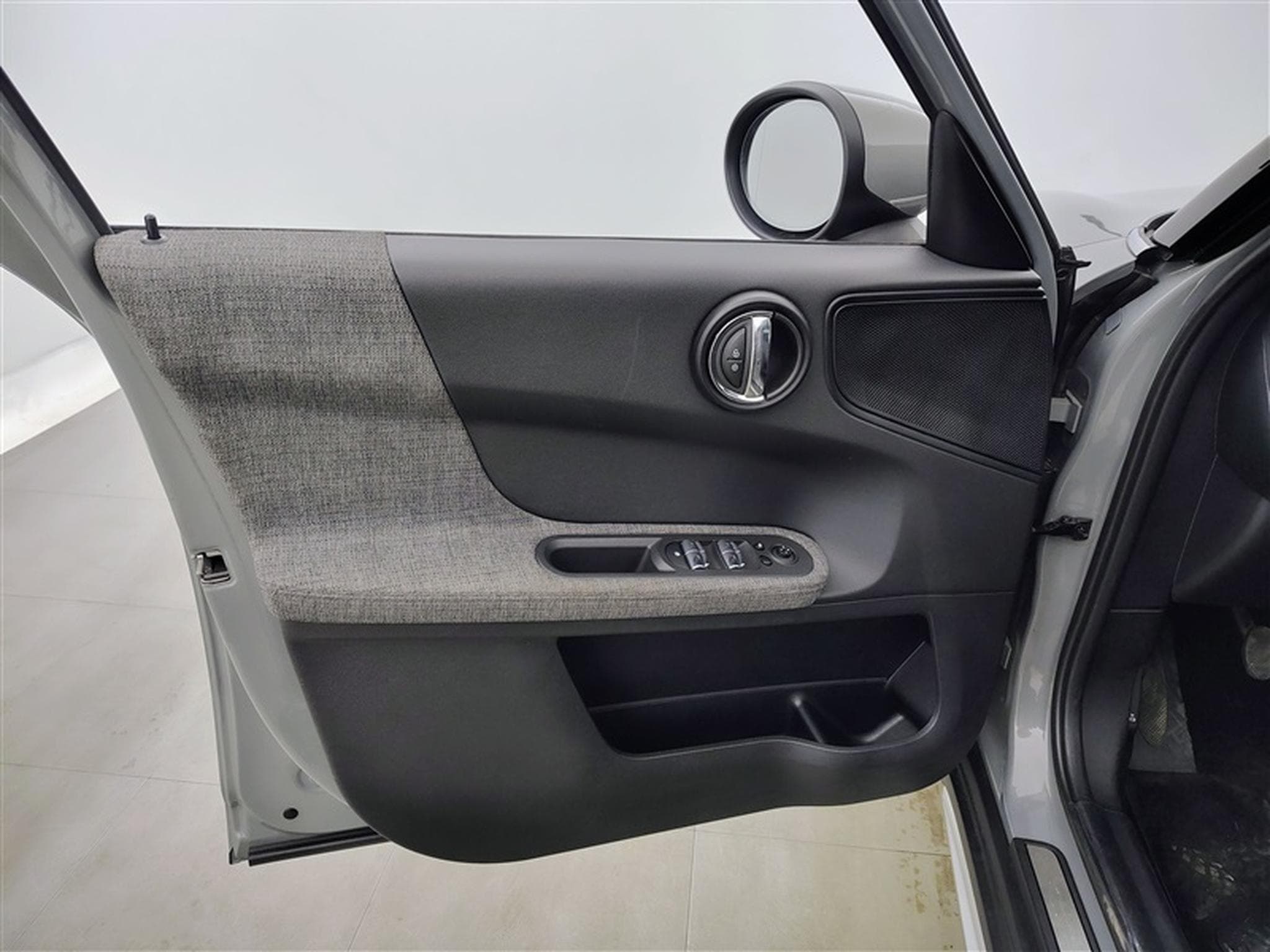 MINI Countryman 1.5 D One S-CUIR SP/NAVI/TO PANO/FULL LED/JA/PDC (2022) - Foto 17
